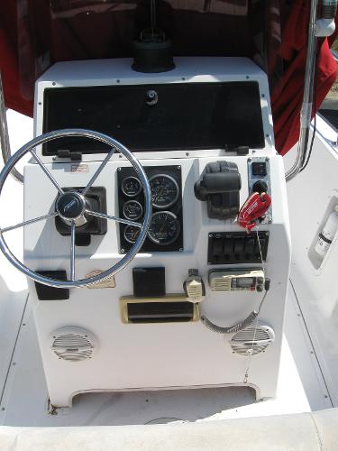 17' Boston Whaler, Listing Number 100891930, - Photo No. 14