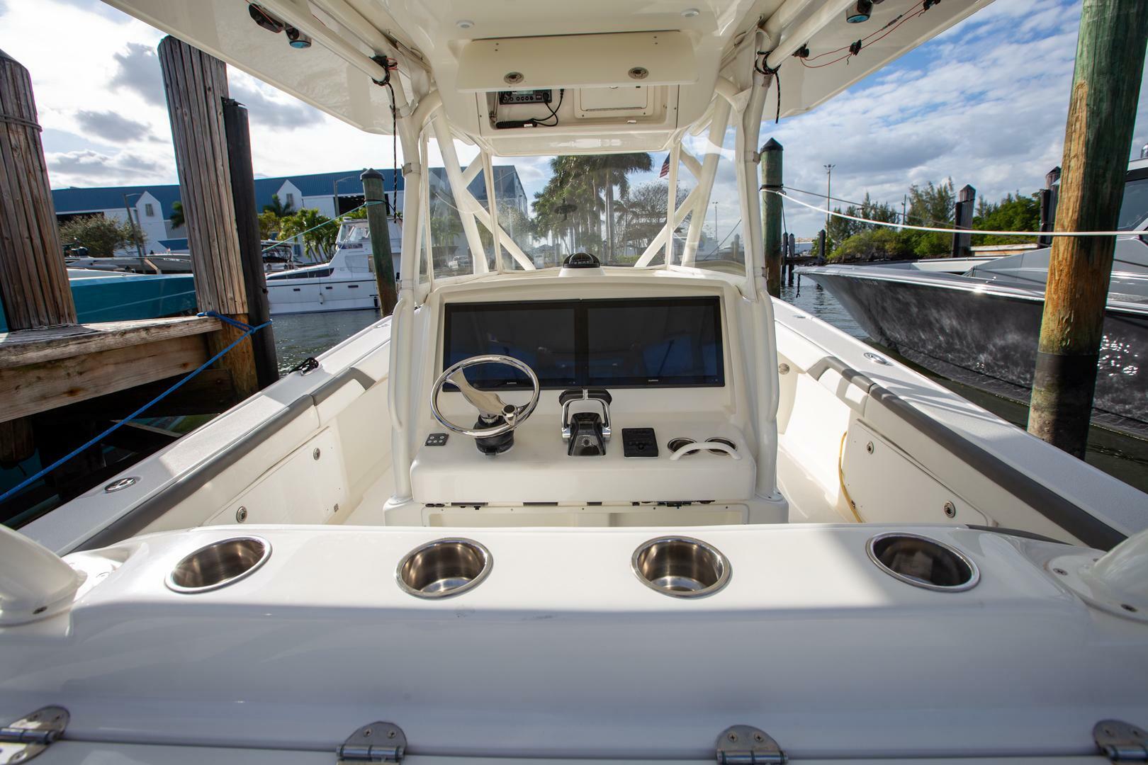 2015-yellowfin-39-offshore-power-9866590-20250709101238796-1