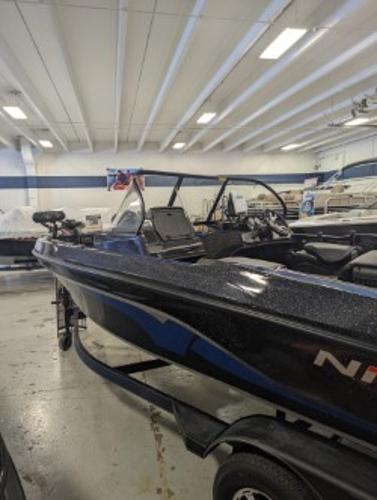 2022 Nitro boat for sale, model of the boat is ZV20 & Image # 8 of 10