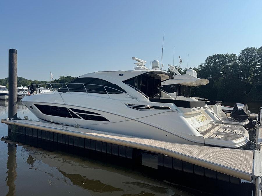 32 ft Sea Ray 2020