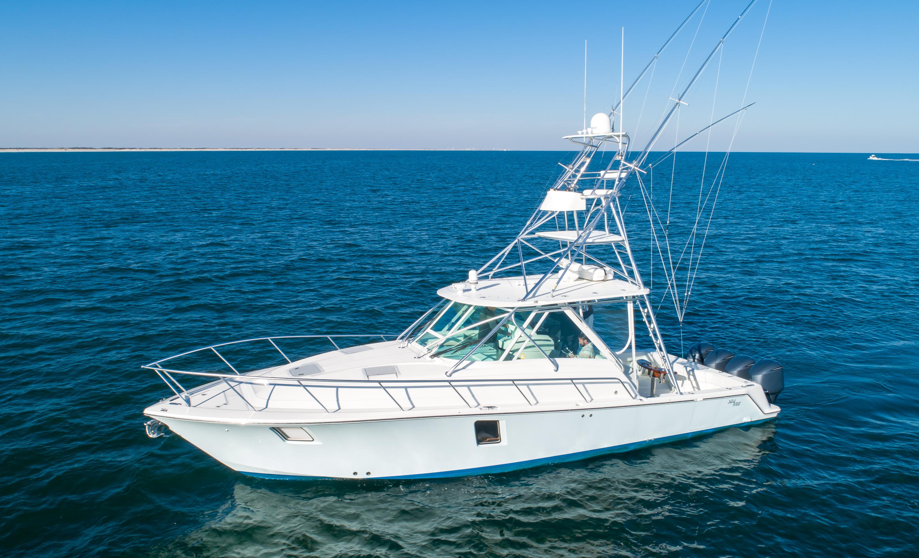 2013 Offshore 43 express