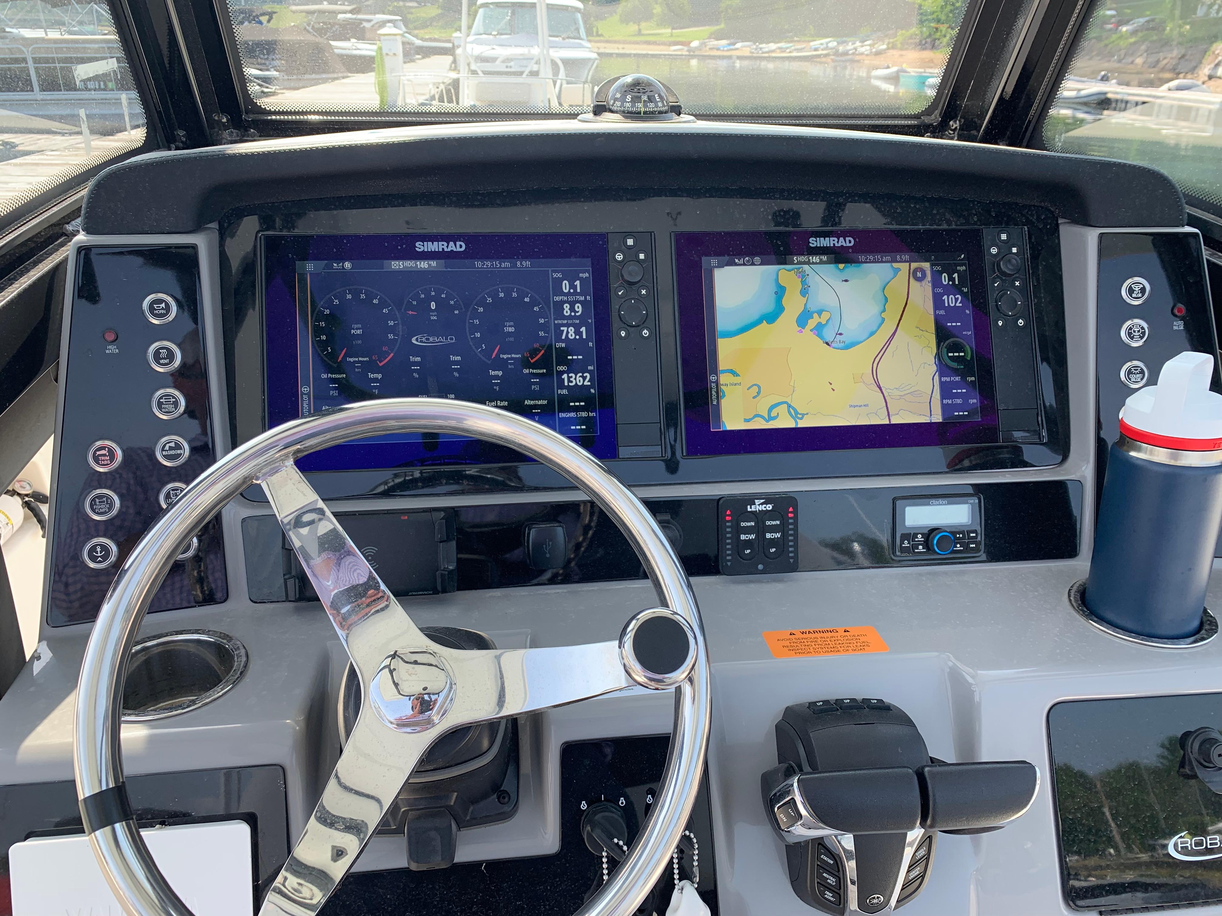 2023-robalo-r250-center-console-power-9846616-20250729063524663-1
