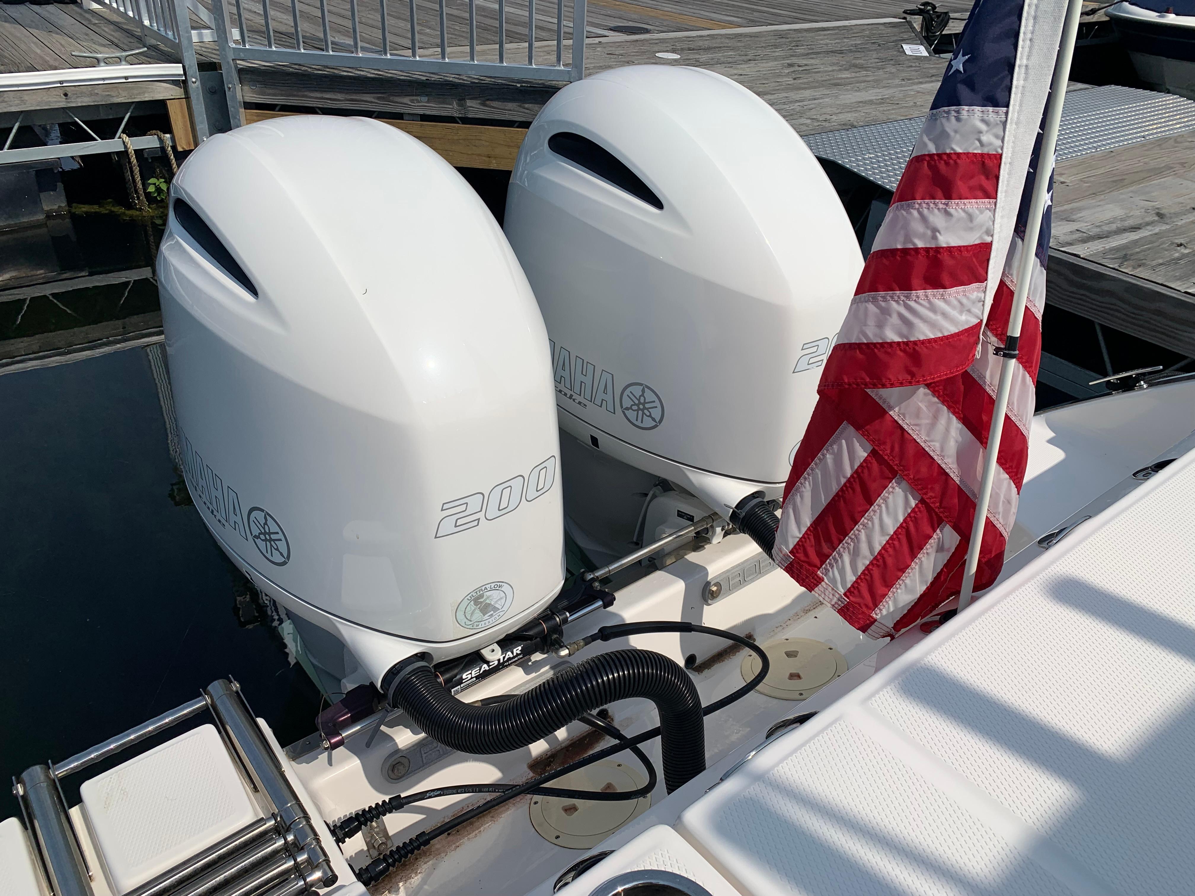 2023-robalo-r250-center-console-power-9846616-20250729063605533-1