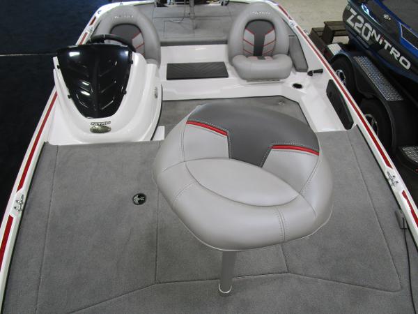 2021 Nitro boat for sale, model of the boat is Z-17 & Image # 8 of 24
