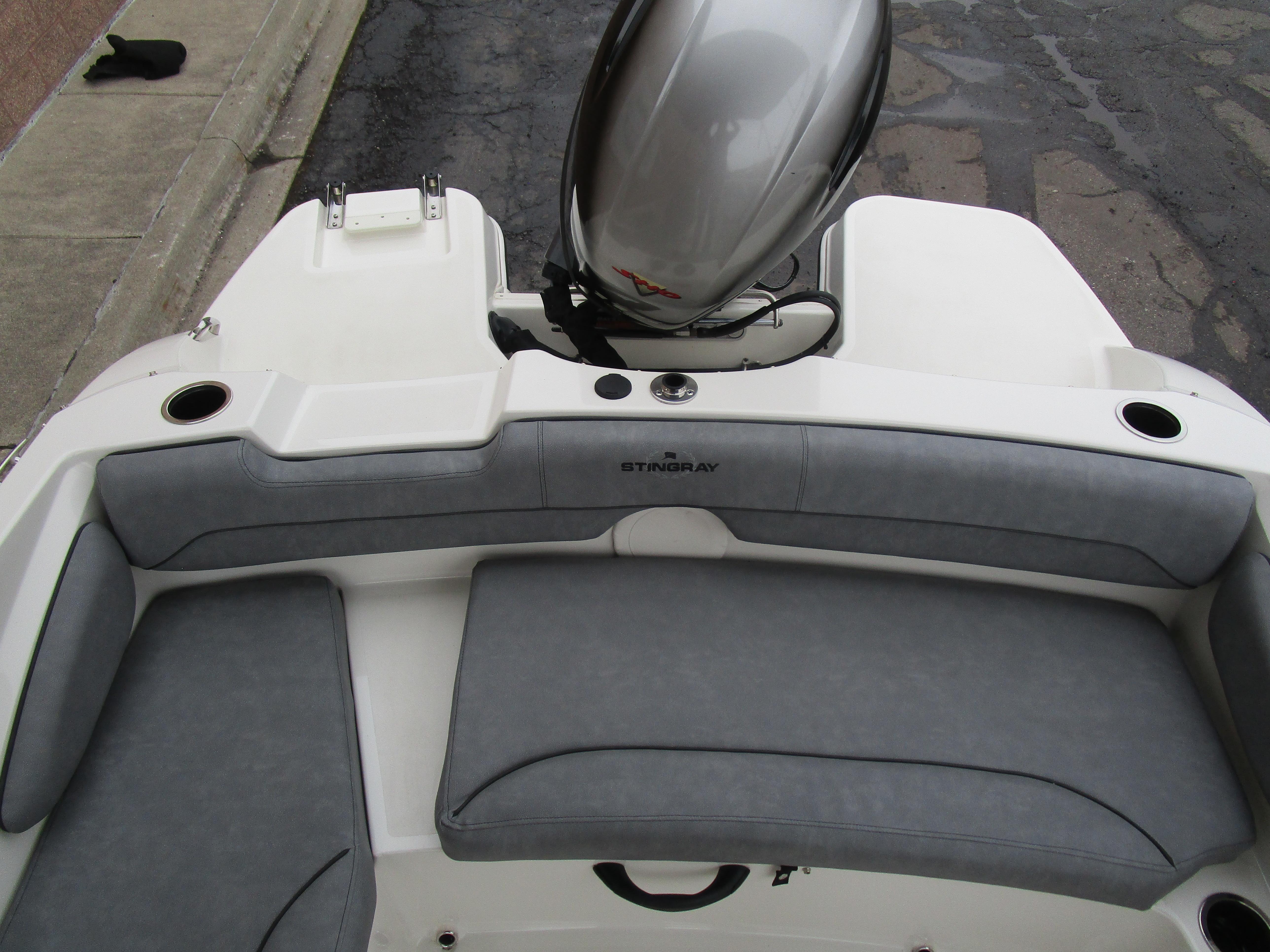 2022 Stingray 182 Gallery