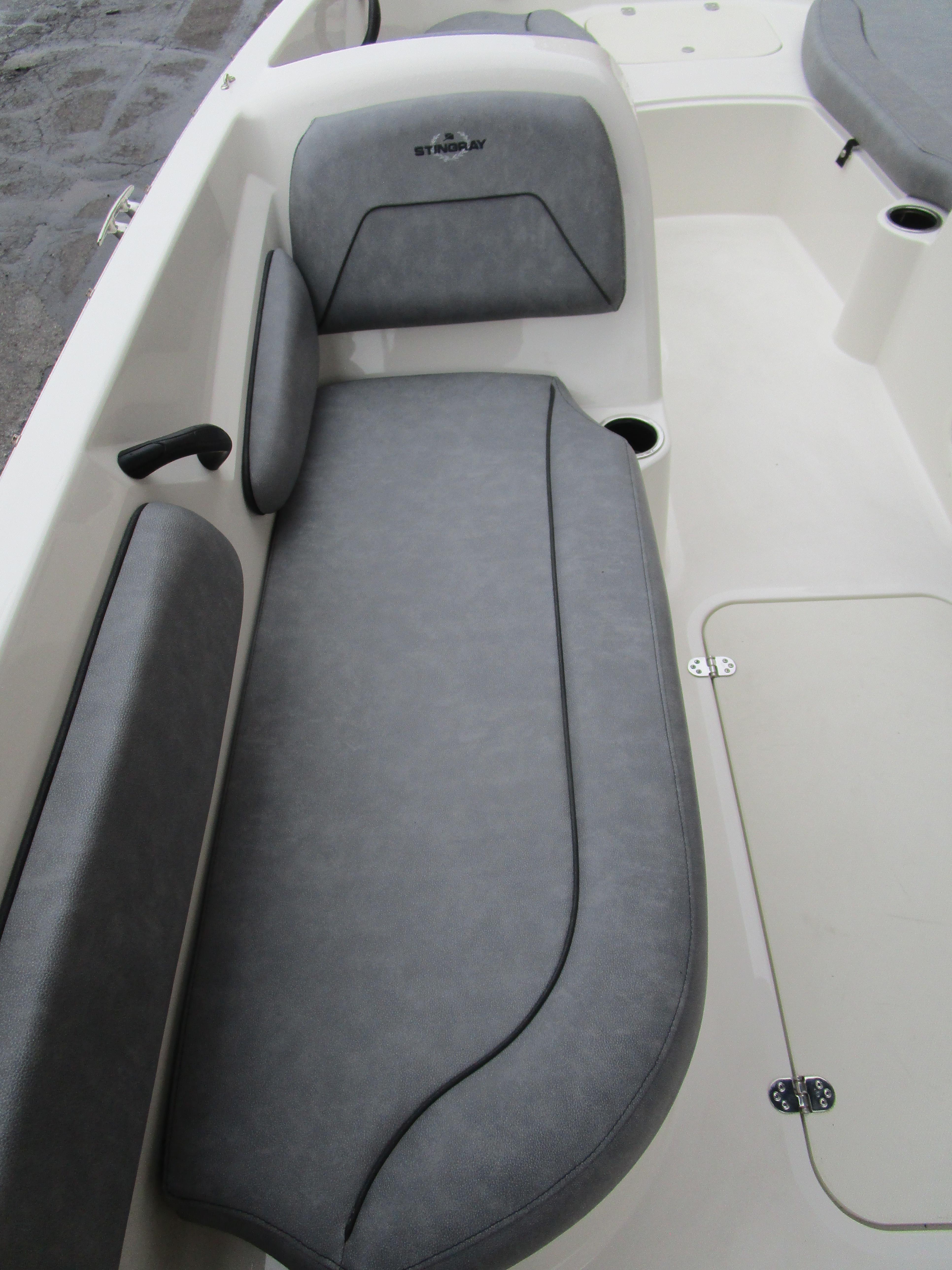 2022 Stingray 182 Gallery