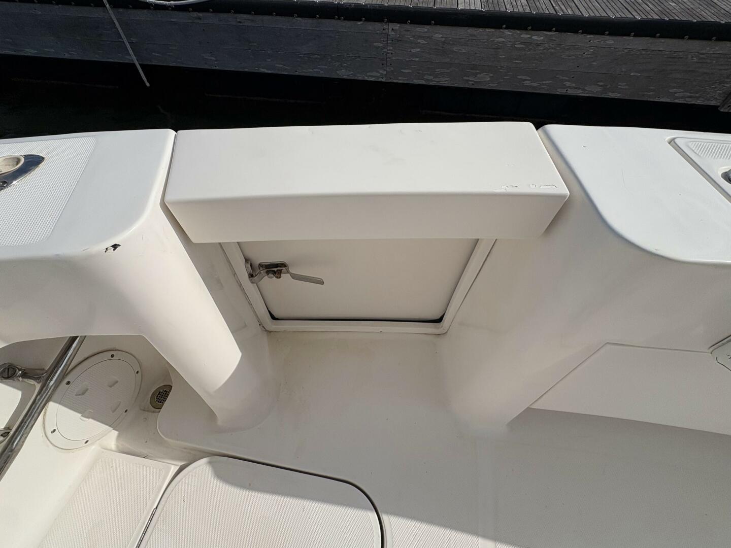 2005-luhrs-41-convertible-power-9796625-20250516102736134-1_XLARGE