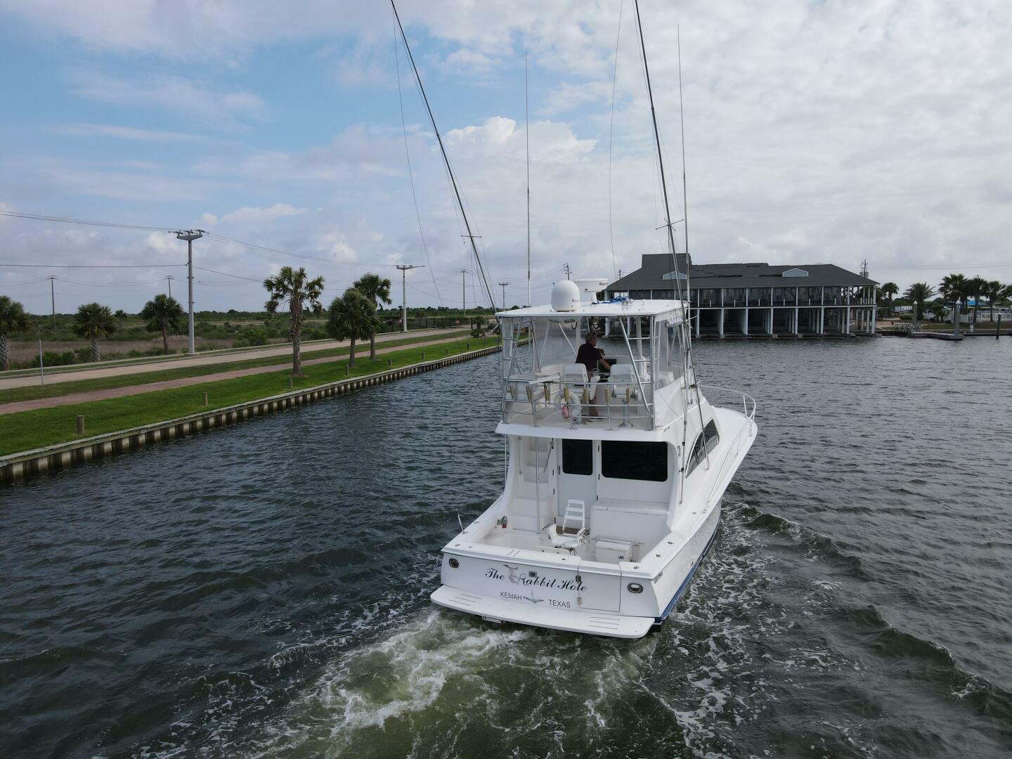 2005-luhrs-41-convertible-power-9796625-20250516102751287-1_XLARGE