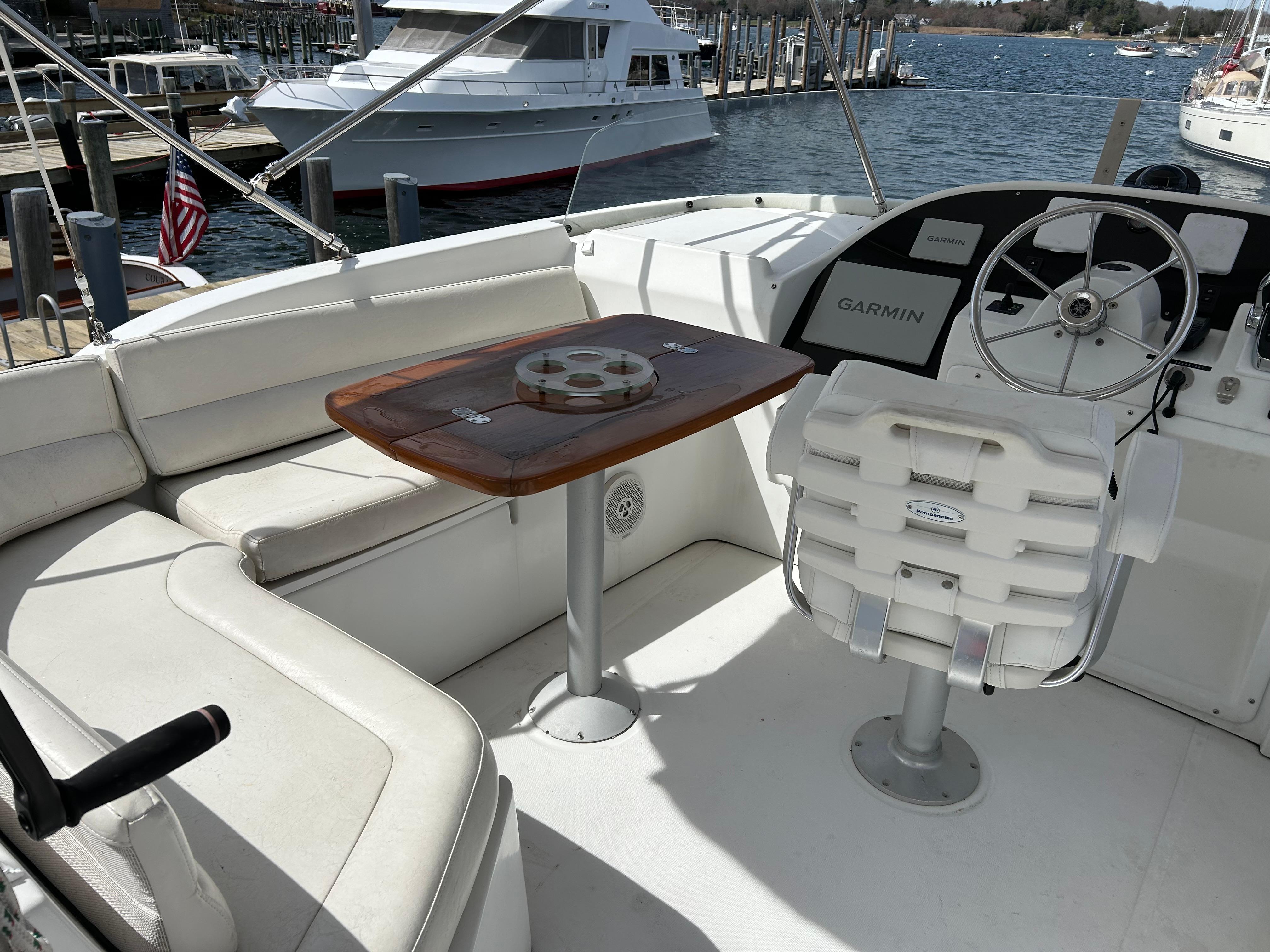 Yacht Photos Pics