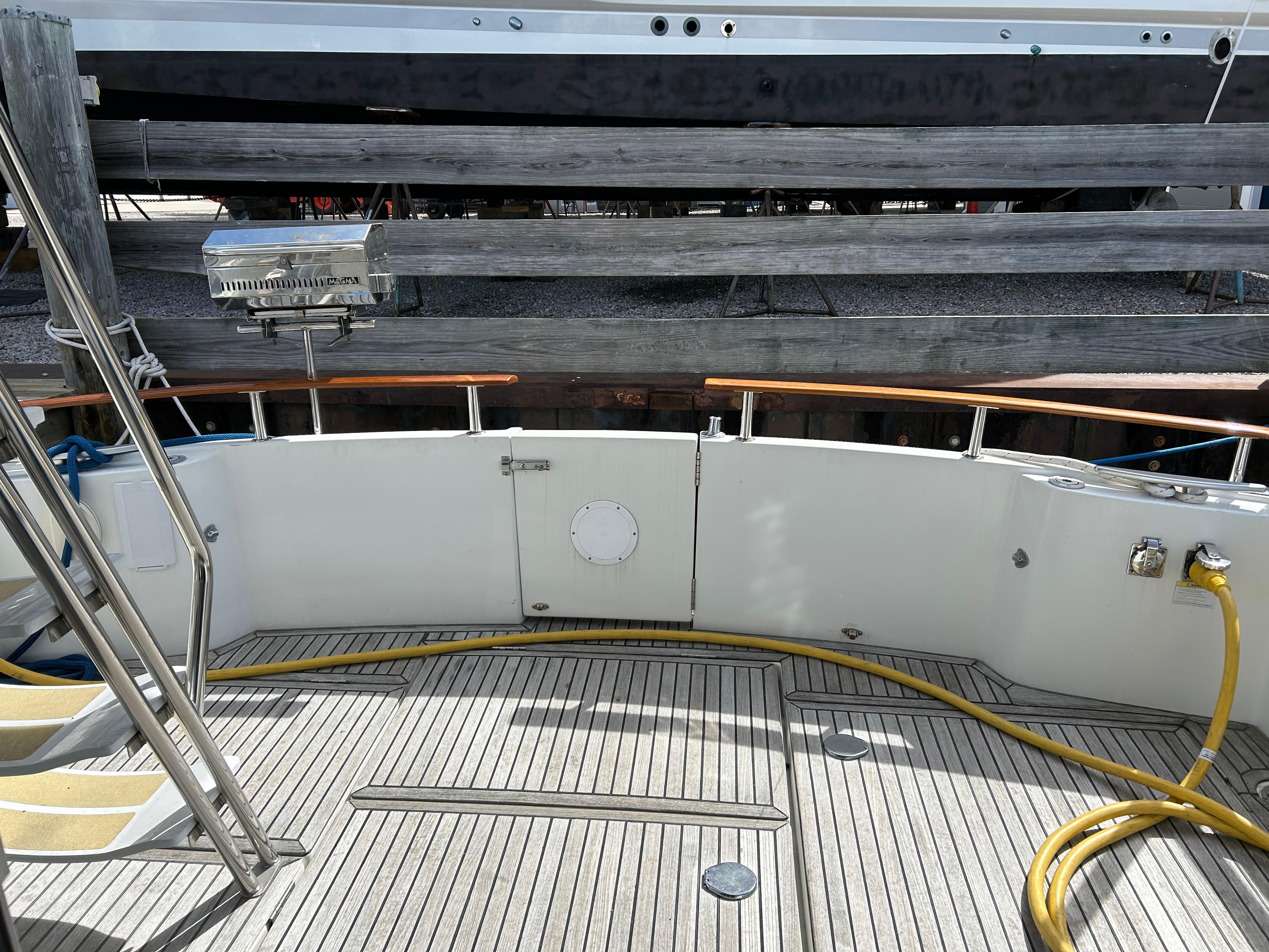 Yacht Photos Pics