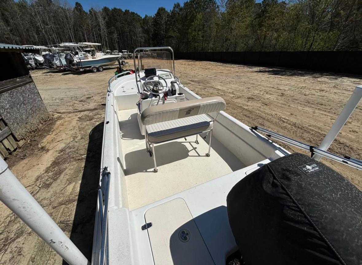 2017 Carolina Skiff 18 JVX CC - Image 6