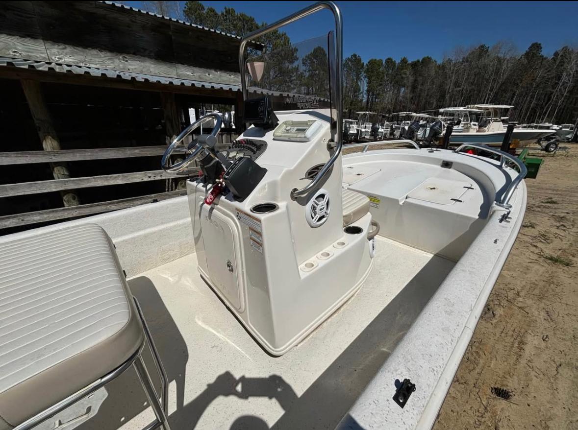 2017 Carolina Skiff 18 JVX CC - Image 8
