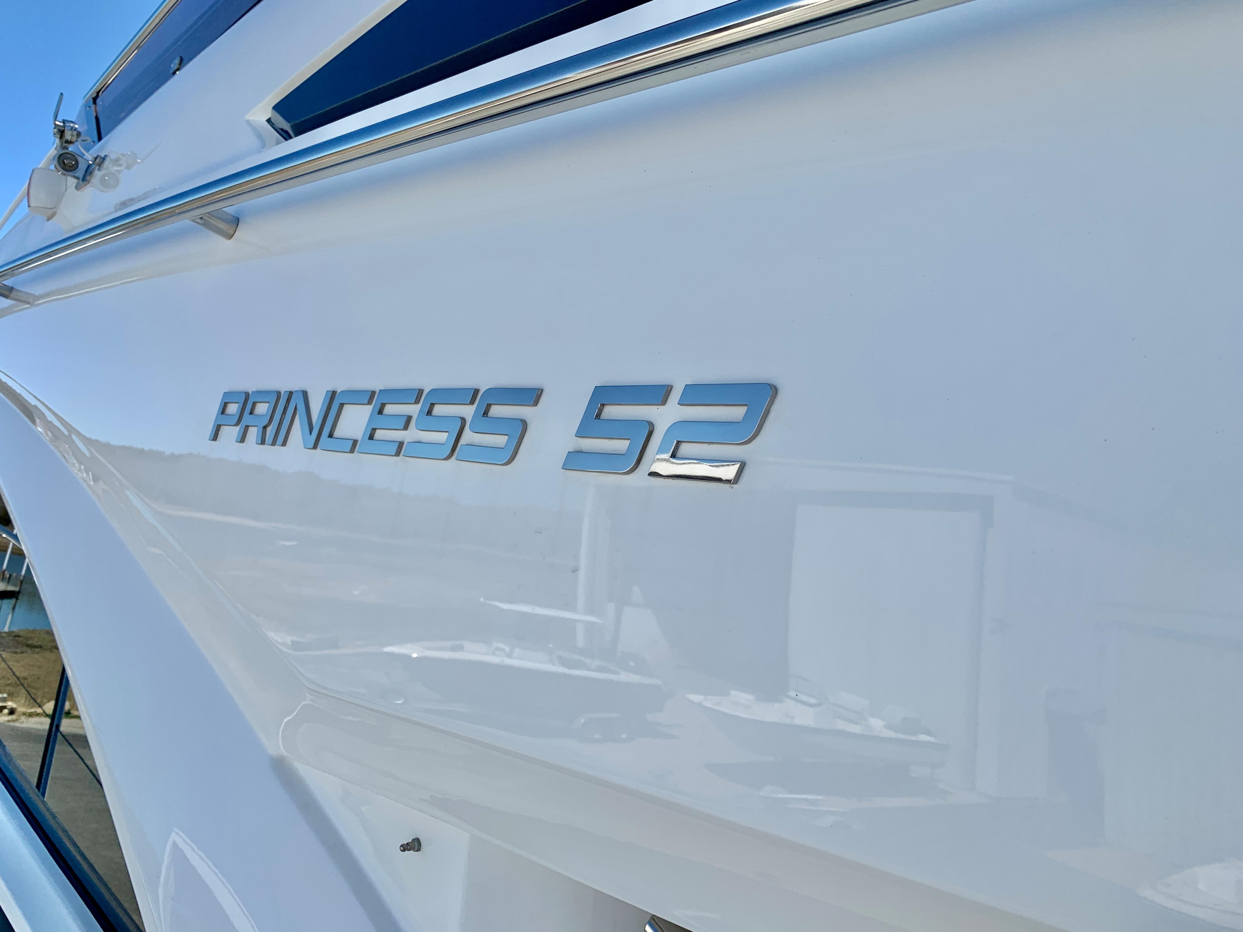 52 ft Princess 52 Flybridge Princess 52 Emblem