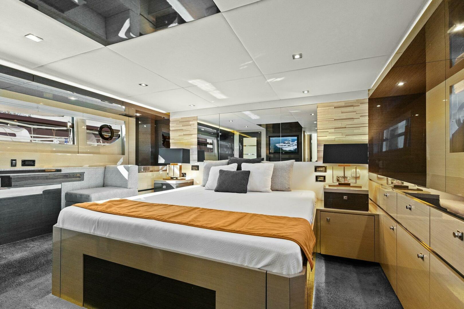 2019-cruisers-yachts-cantius-60-fly-power-9686642-976517337-0-090420250822-57