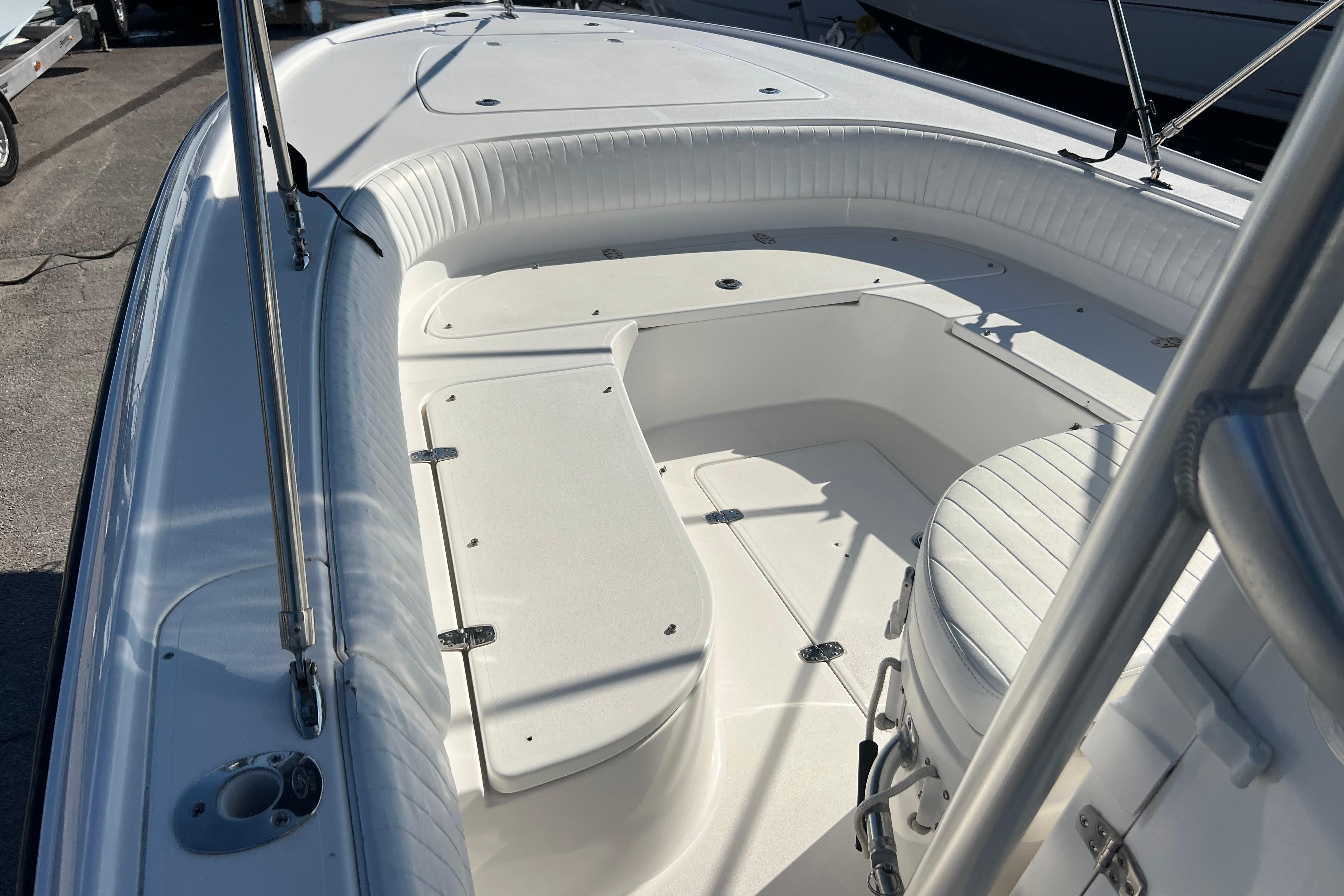 2015 Contender 25 Bay-9