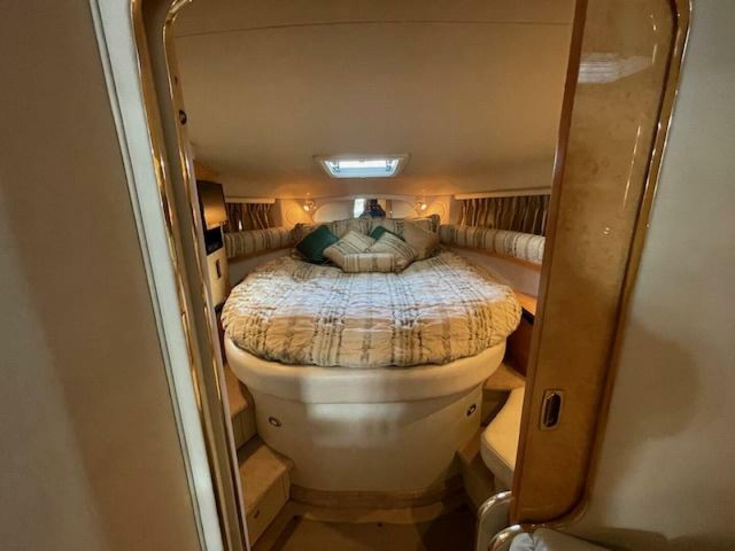 1998-sea-ray-sundancer-370-power-9686645-976515566-0-090420250818-34