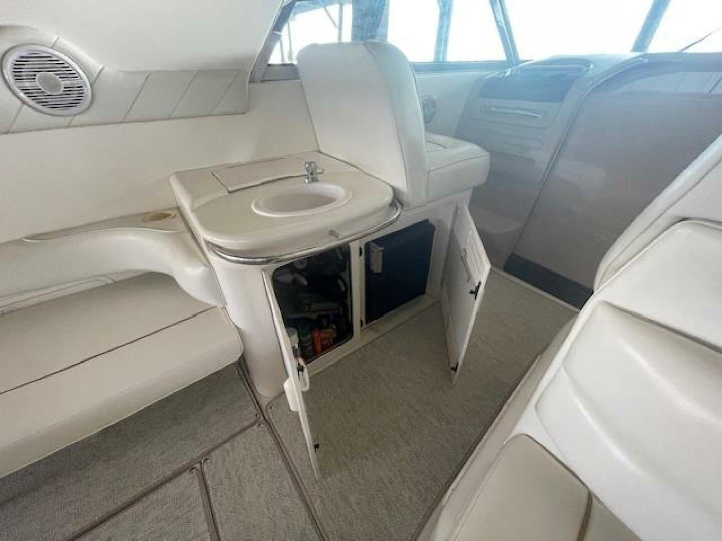 1998-sea-ray-sundancer-370-power-9686645-976515593-0-090420250817-23