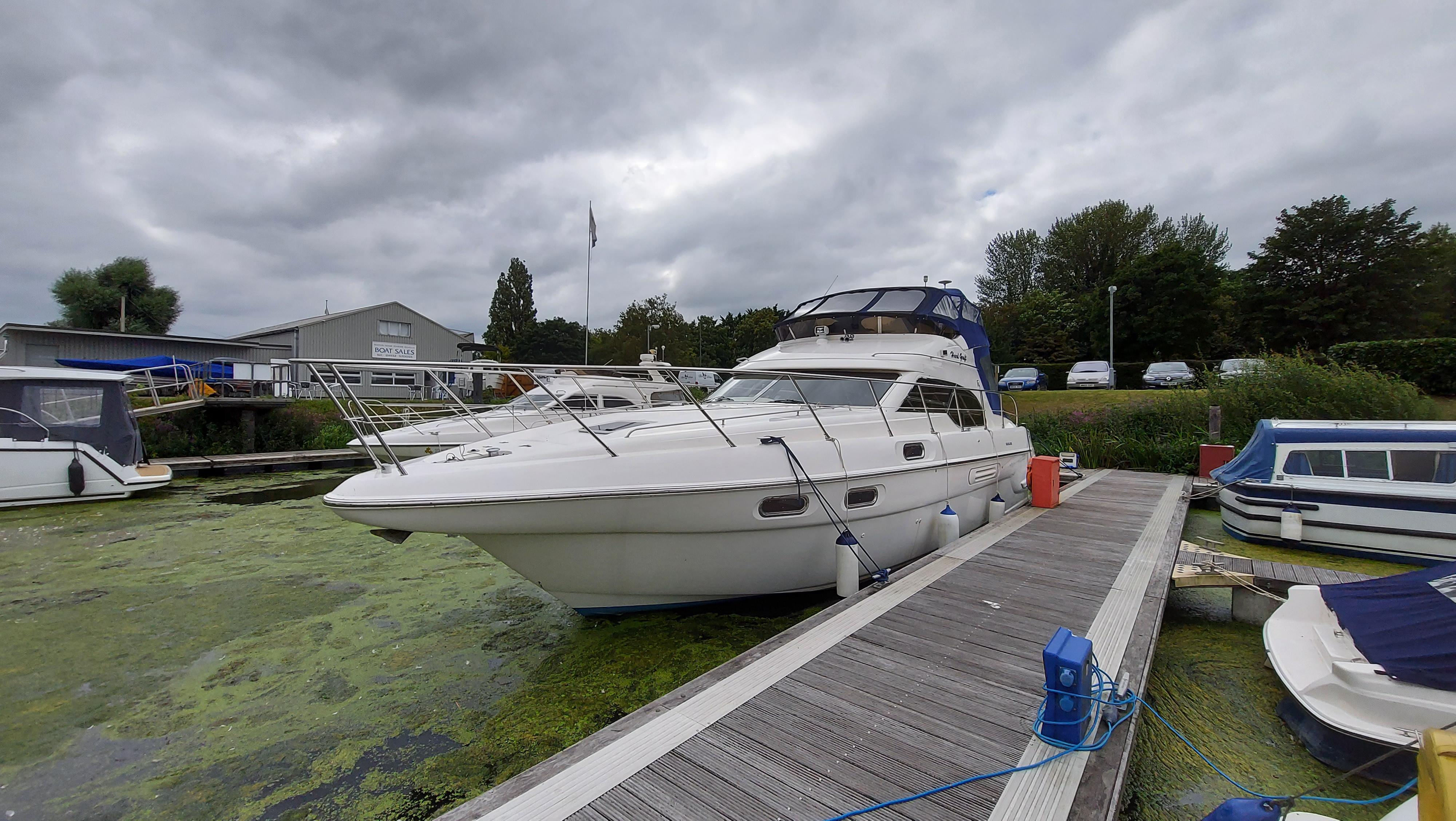 1999 Sealine F43