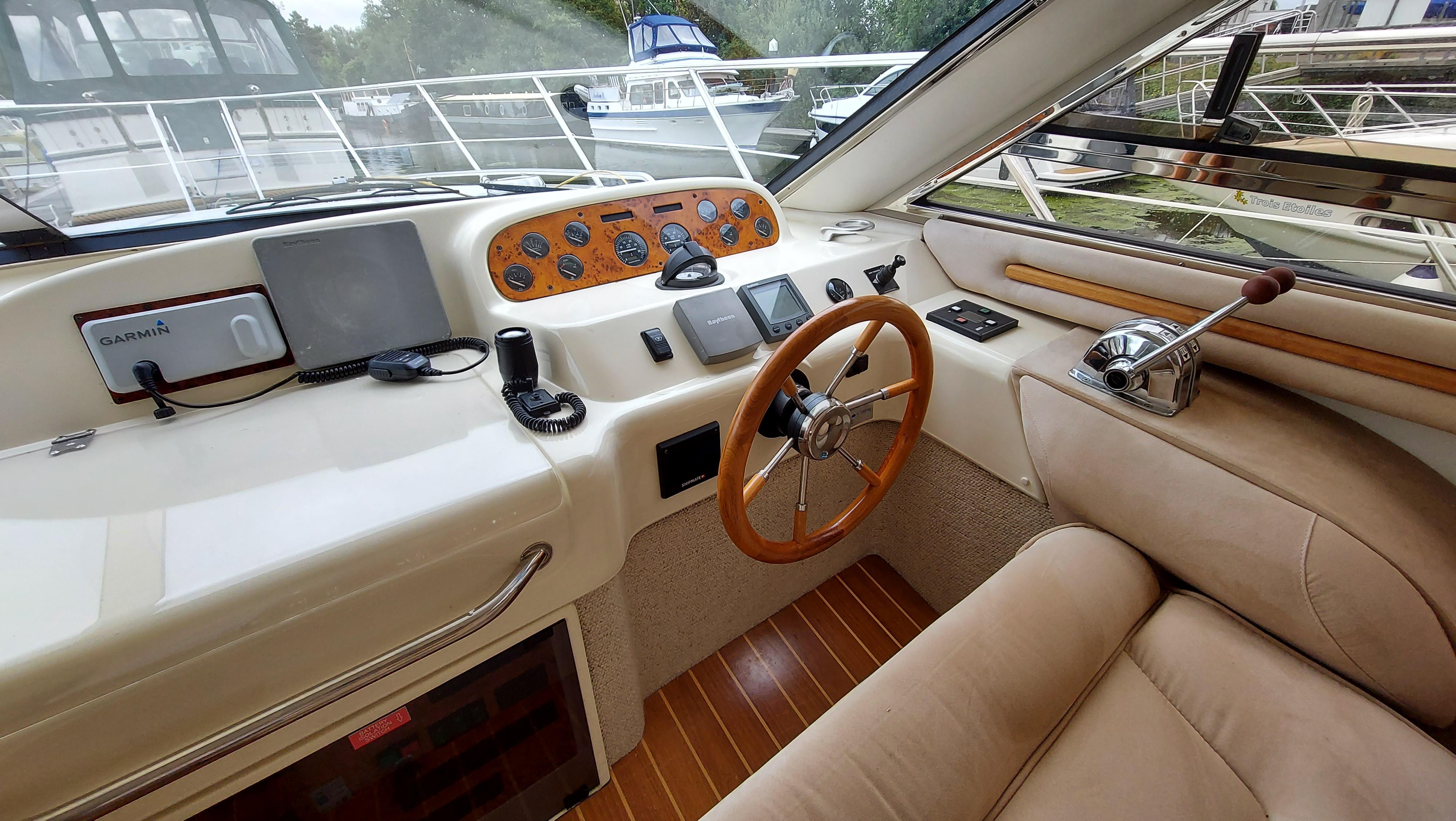 1999 Sealine F43