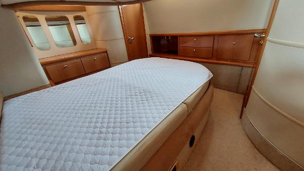 1999 Sealine F43