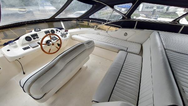1999 Sealine F43