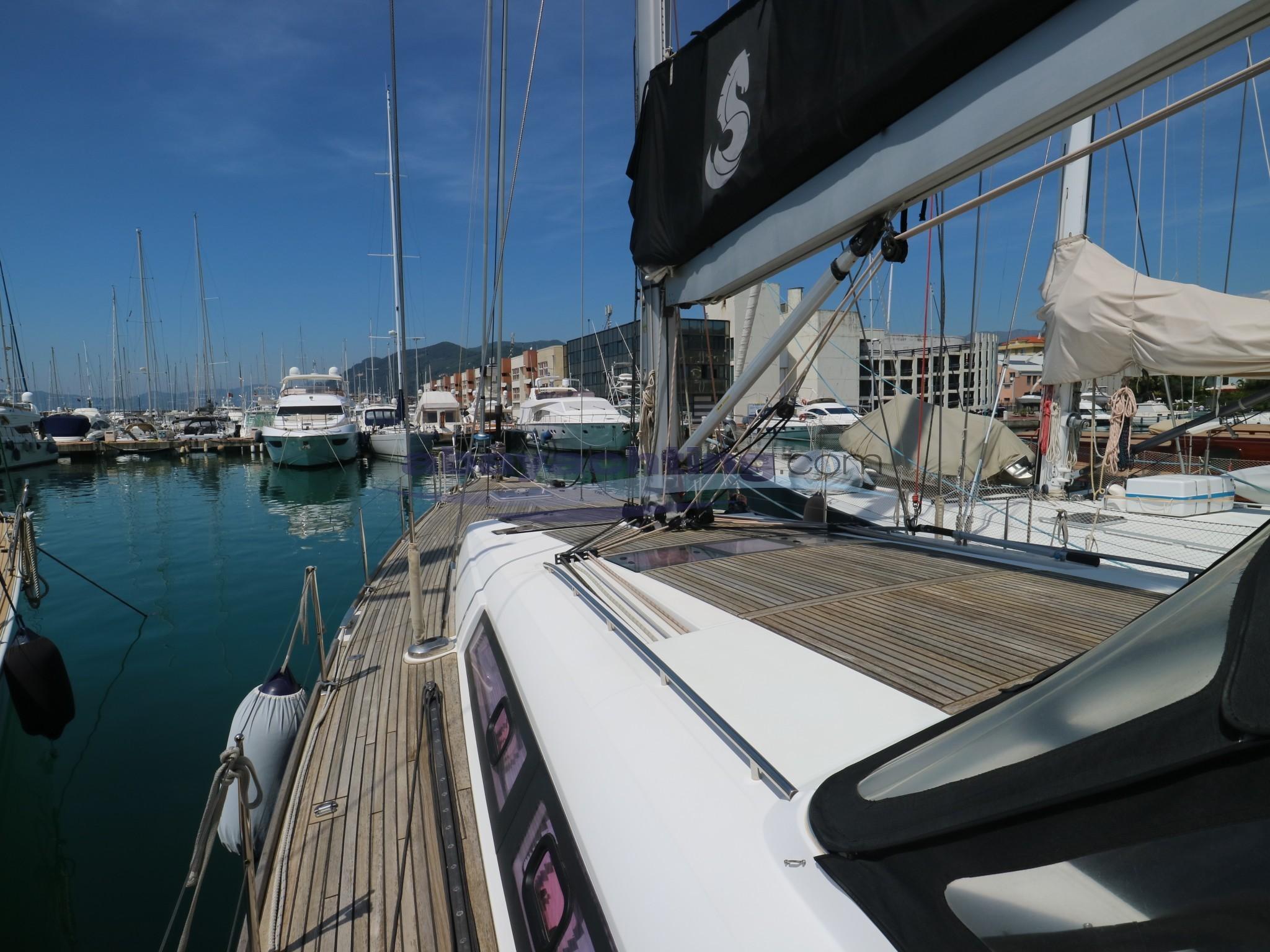 Yacht Photos Pics