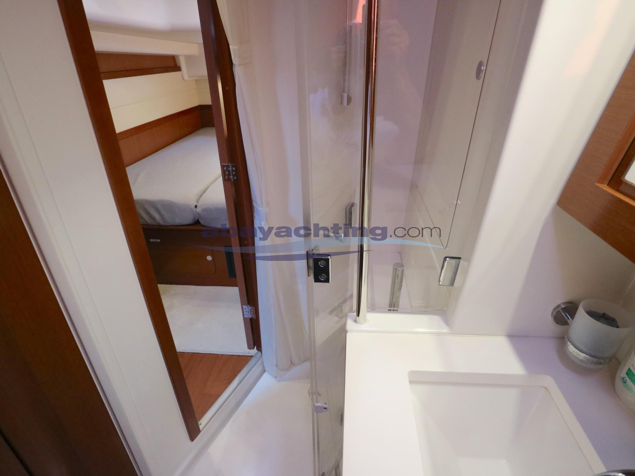 Yacht Photos Pics
