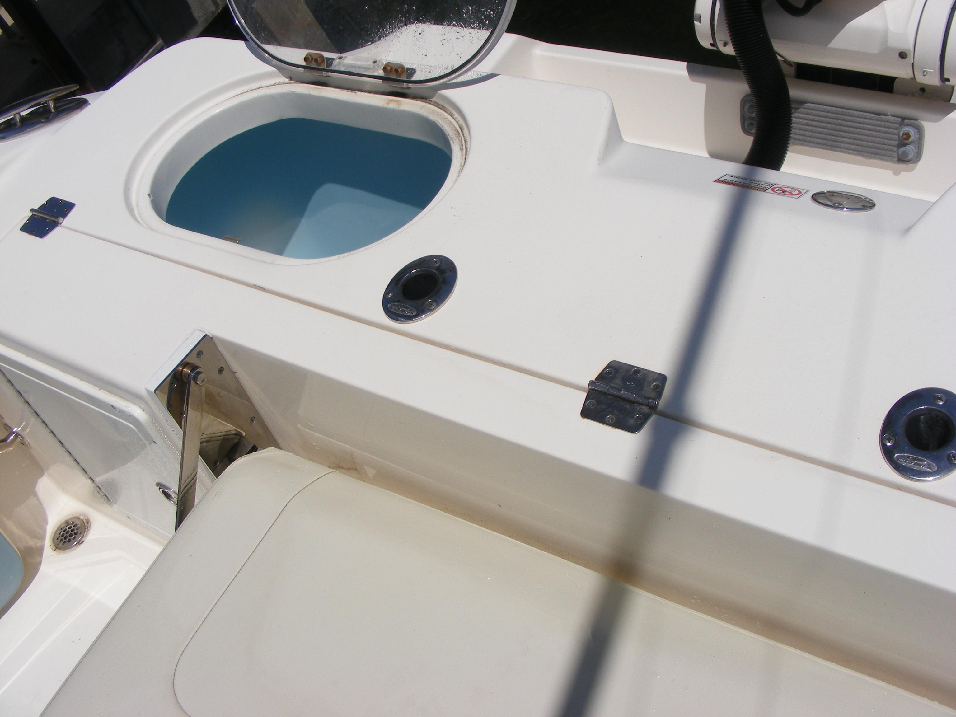 2020-cobia-350-center-console-power-9756657-20250529084647365-1_XLARGE