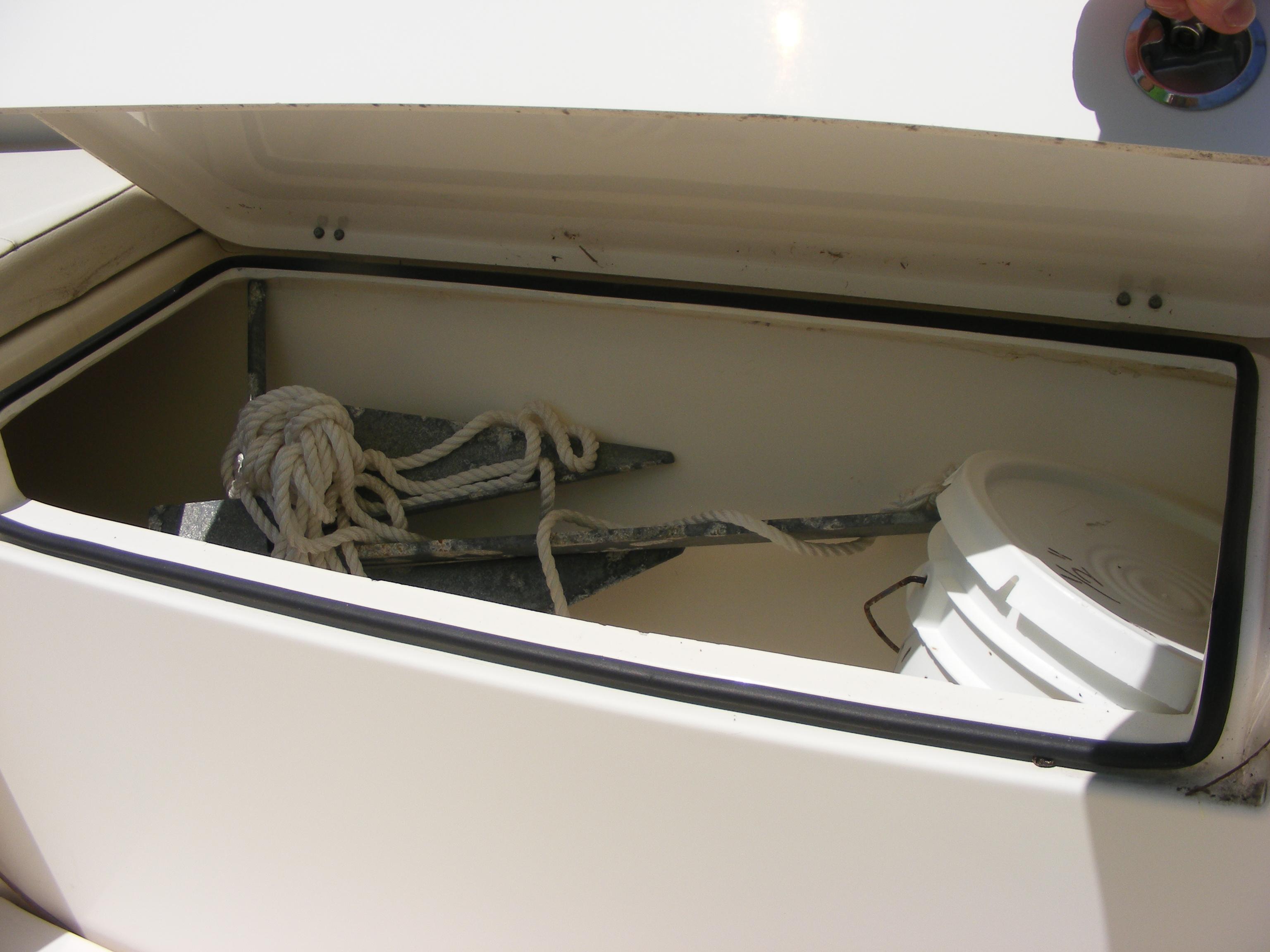 2020-cobia-350-center-console-power-9756657-20250529084749073-1_XLARGE