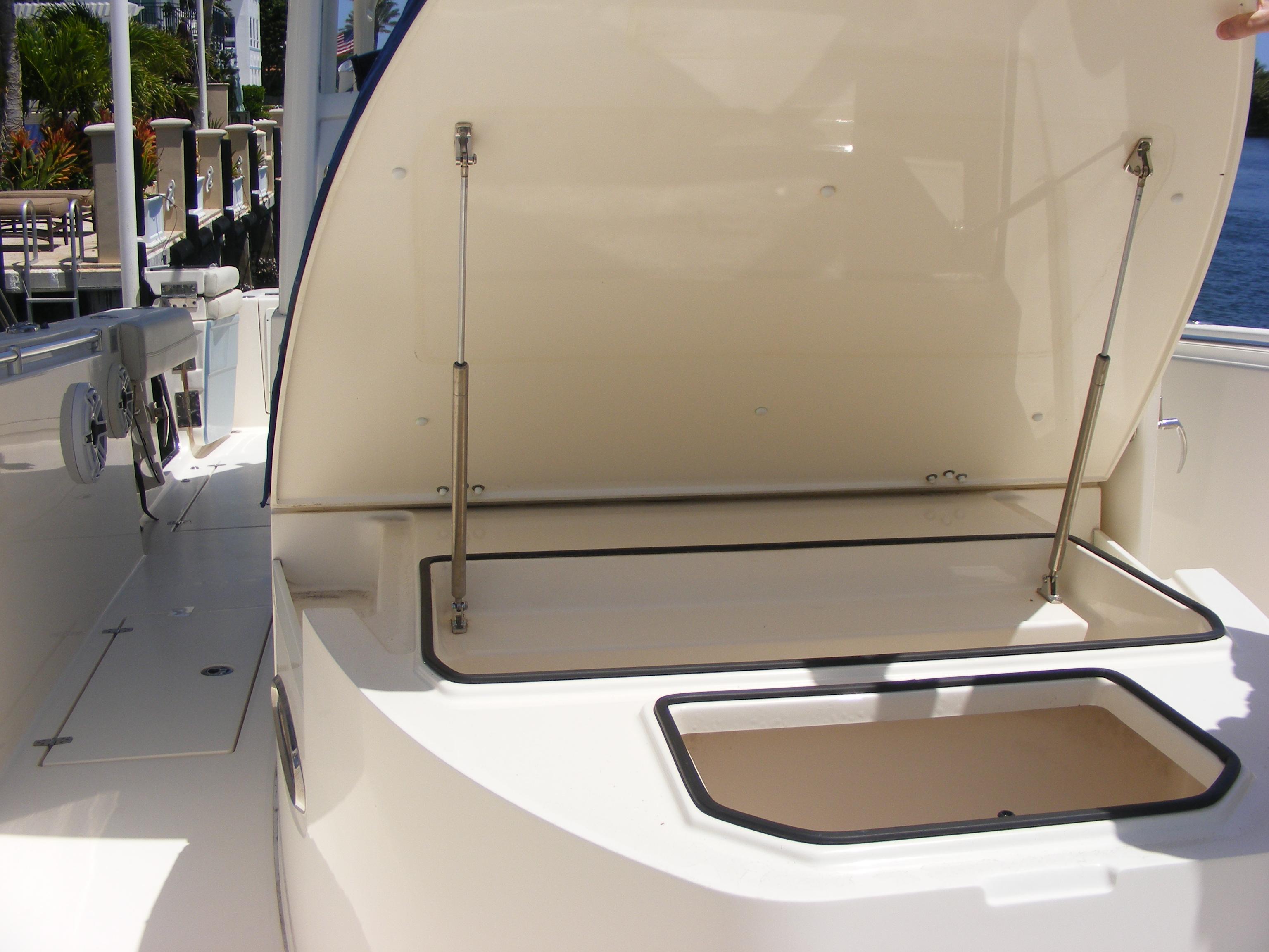 2020-cobia-350-center-console-power-9756657-20250529084803620-1_XLARGE