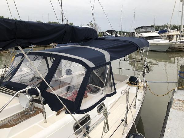 37' Tartan, Listing Number 100916848, Image No. 6