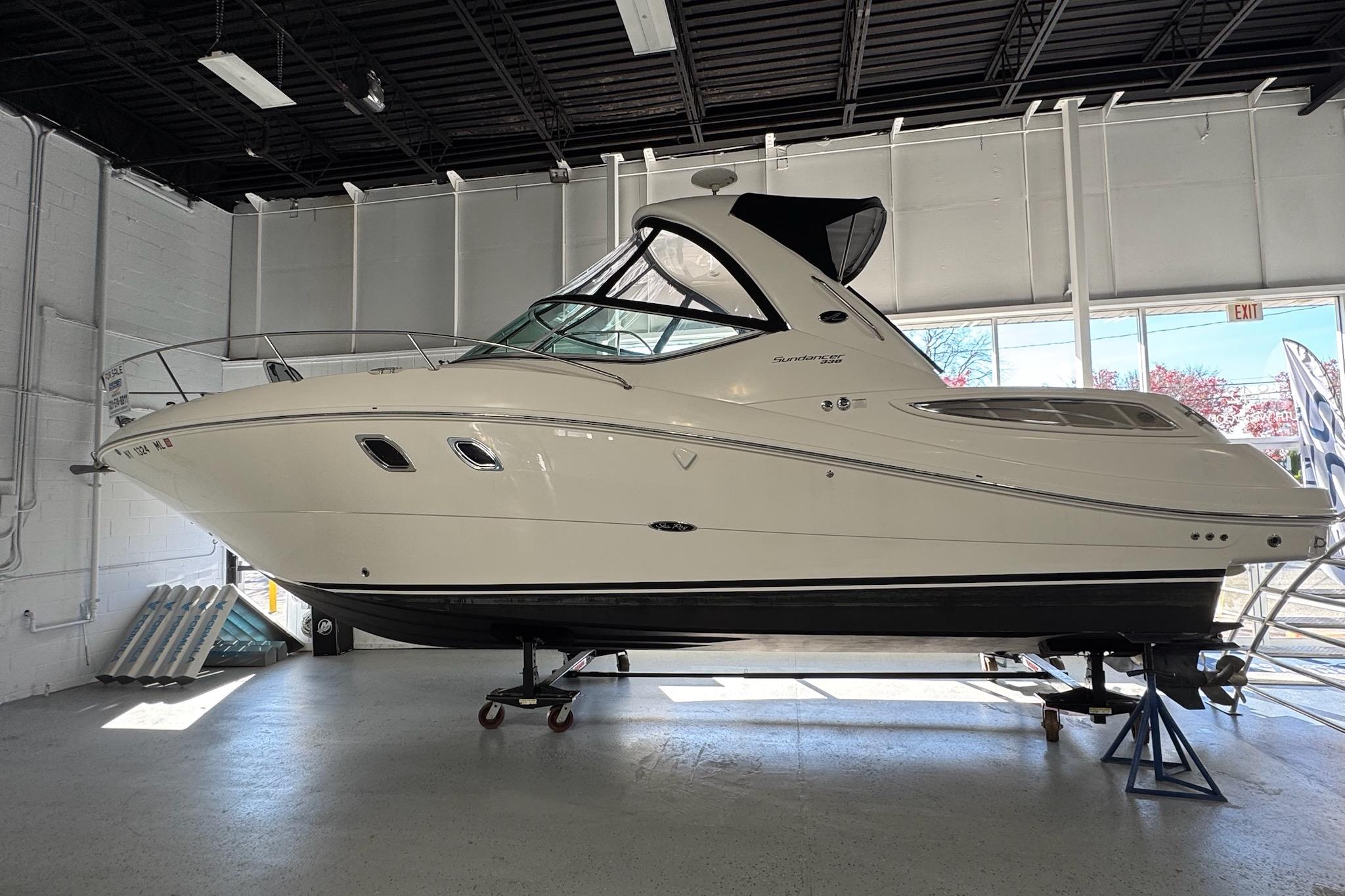 2014 Sea Ray 330 Sundancer