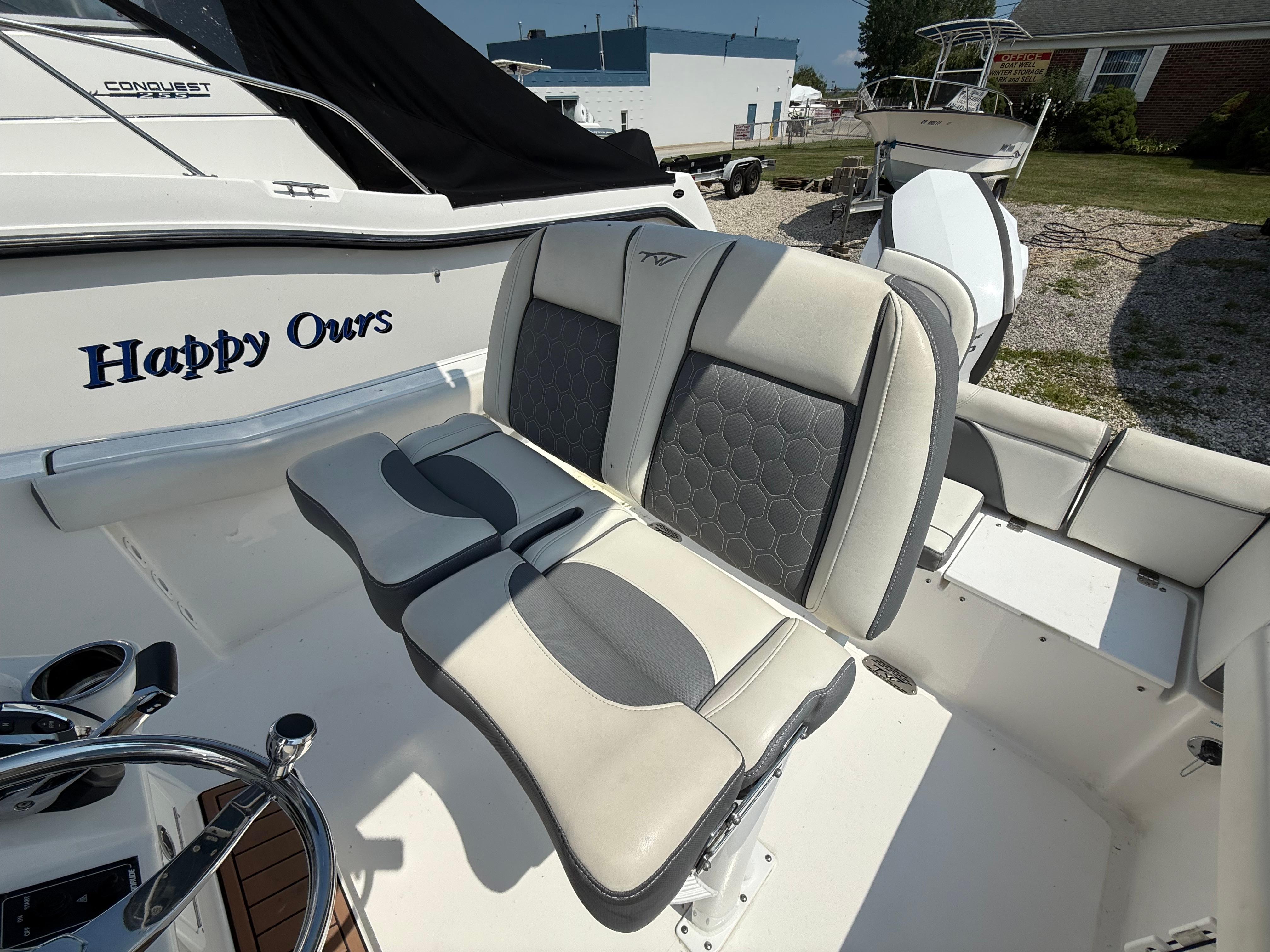Boat Image 11