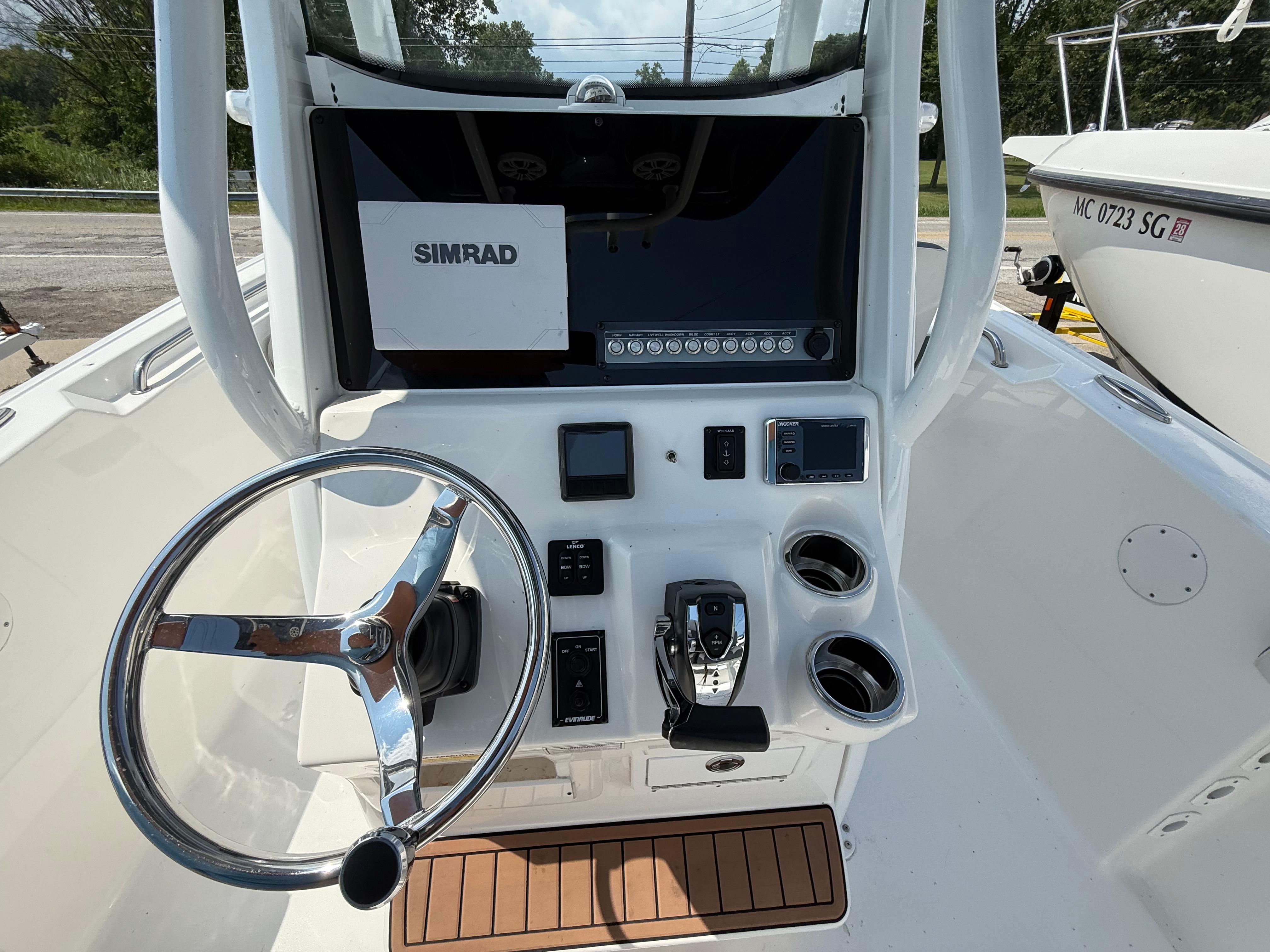 Boat Image 12