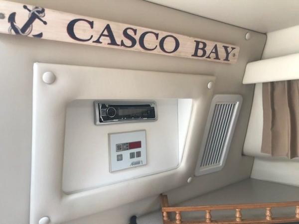 2002 Regal boat for sale, model of the boat is 2860 Commodore & Image # 11 of 16