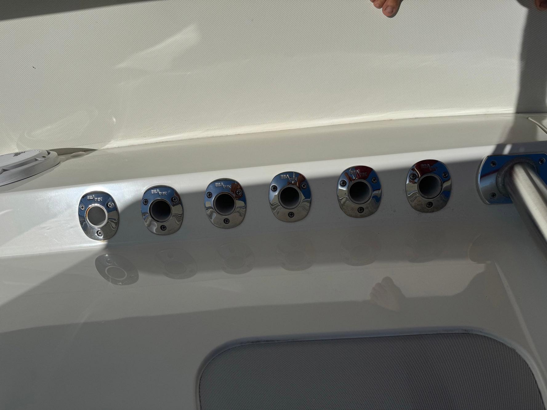 2014-seavee-390b-center-console-power-9796666-20250516110253981-1_XLARGE