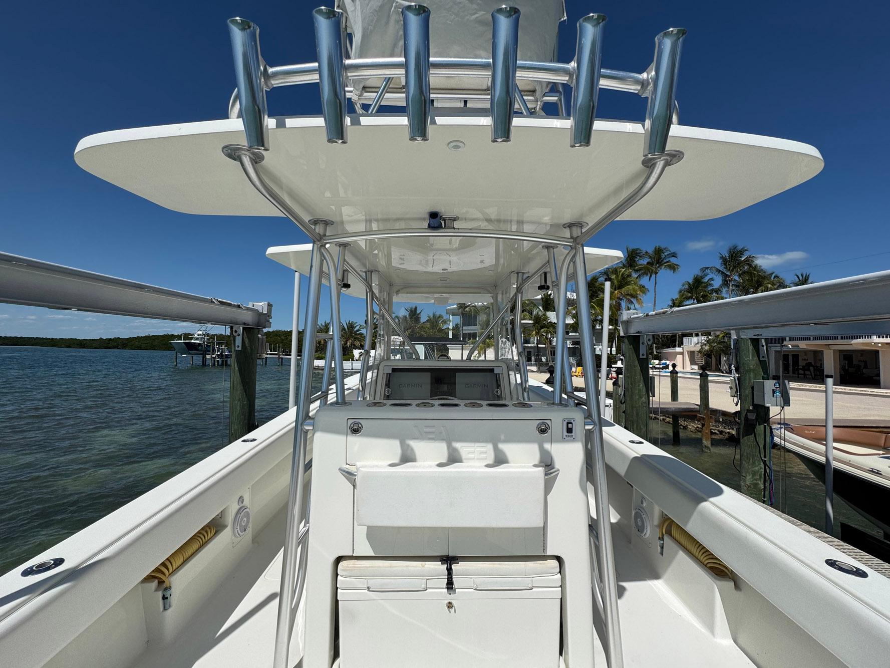 2014-seavee-390b-center-console-power-9796666-20250516110255968-1_XLARGE
