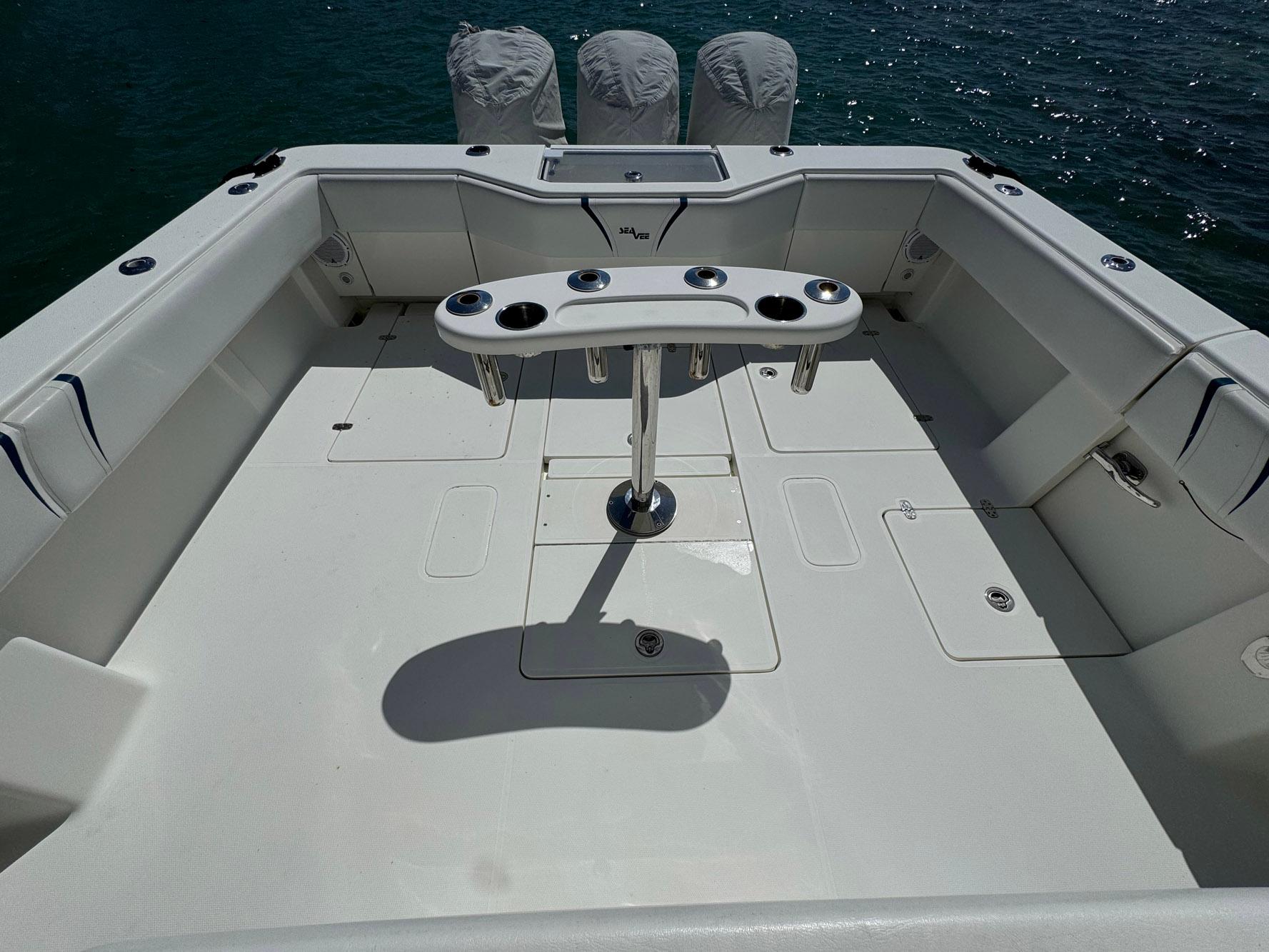 2014-seavee-390b-center-console-power-9796666-20250516110314277-1_XLARGE