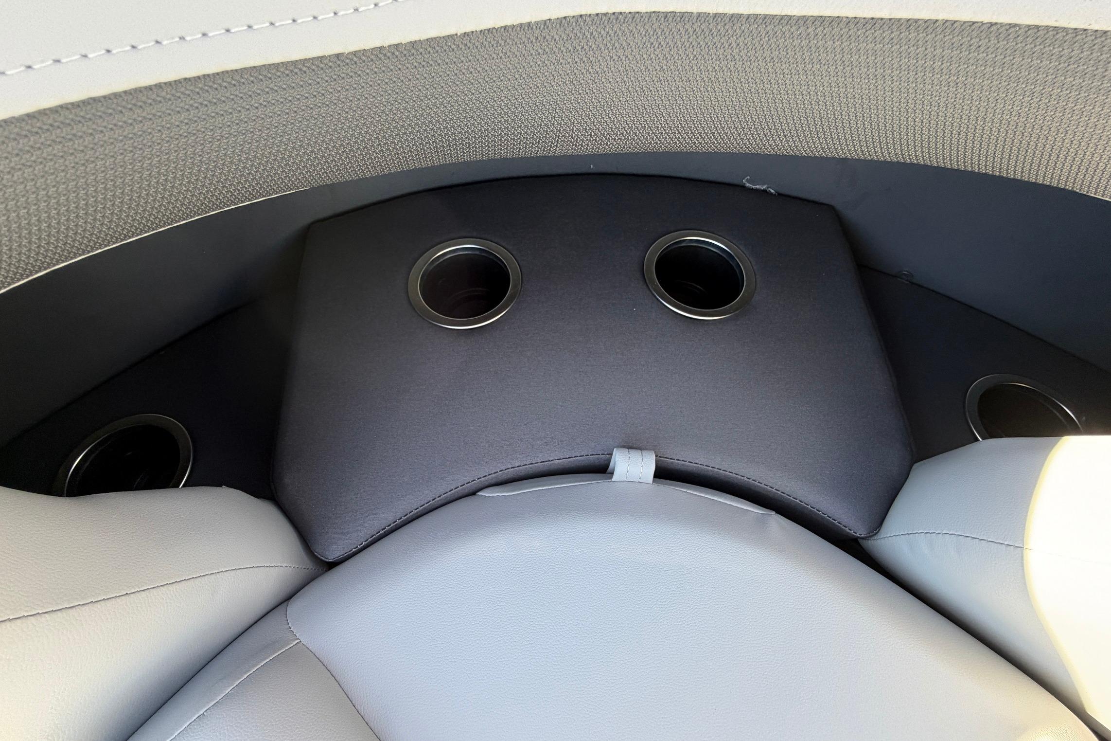 2026 Sun Tracker Party Barge 22 RF XP3