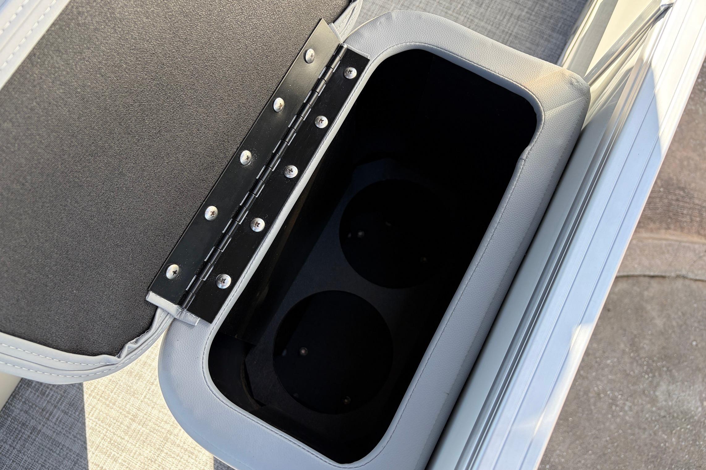 2026 Sun Tracker Party Barge 22 RF XP3