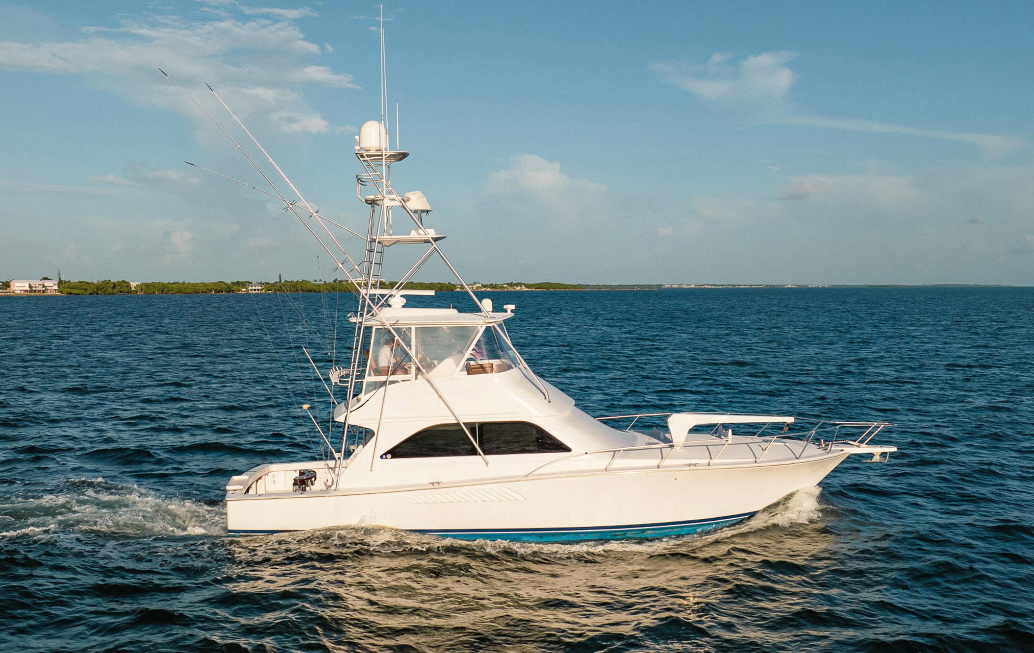 2005 Viking 48 convertible