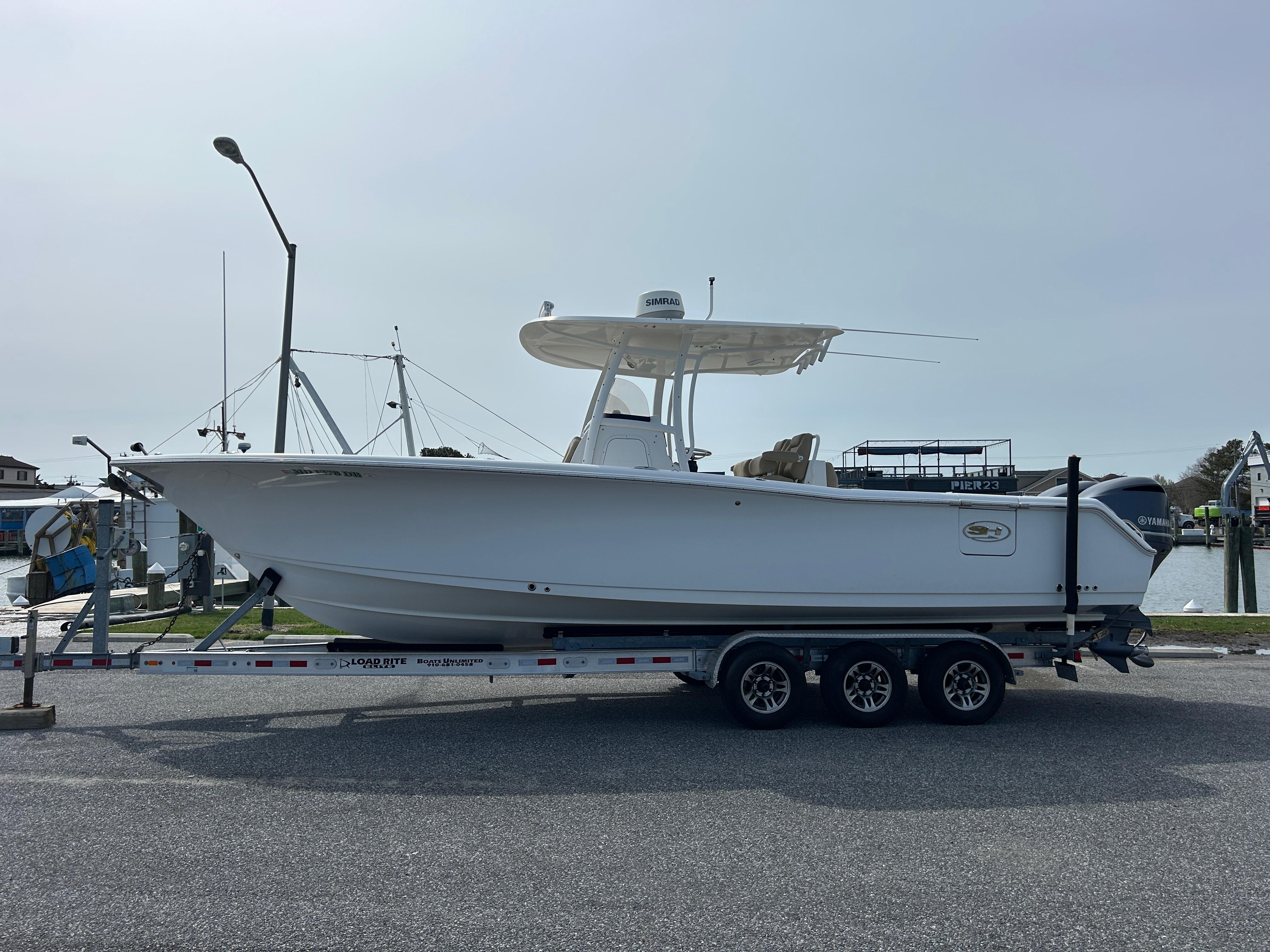 2015-sea-hunt-gamefish-30-with-coffin-box-power-9716678-20250403064152632-1_XLARGE