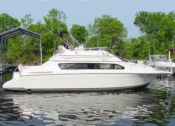 1994 Carver 380 Santego No Name