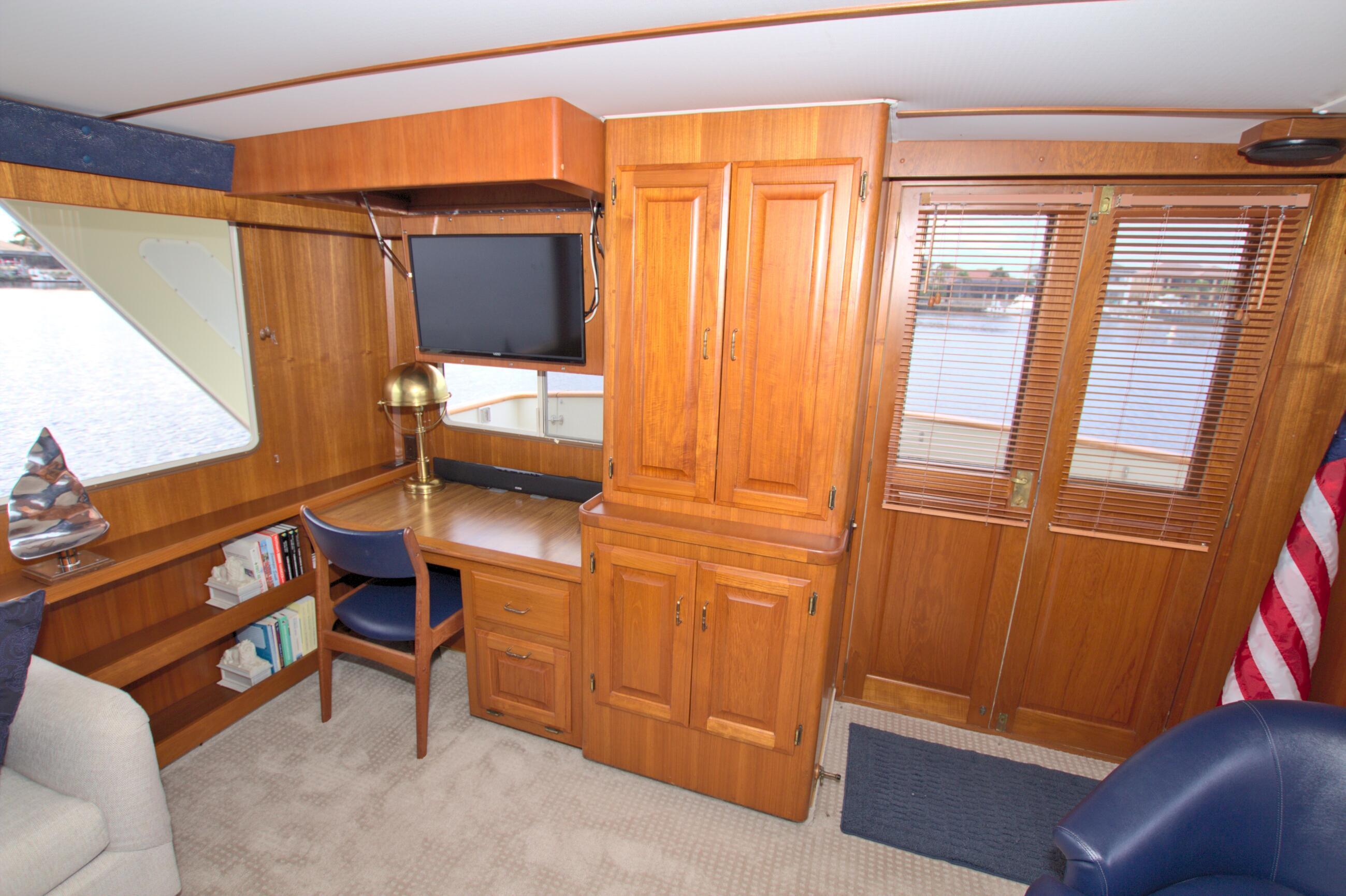 Tollycraft-61 Pilothouse Motor Yacht 1989-Brown FL-US-9206681 | Thumbnail