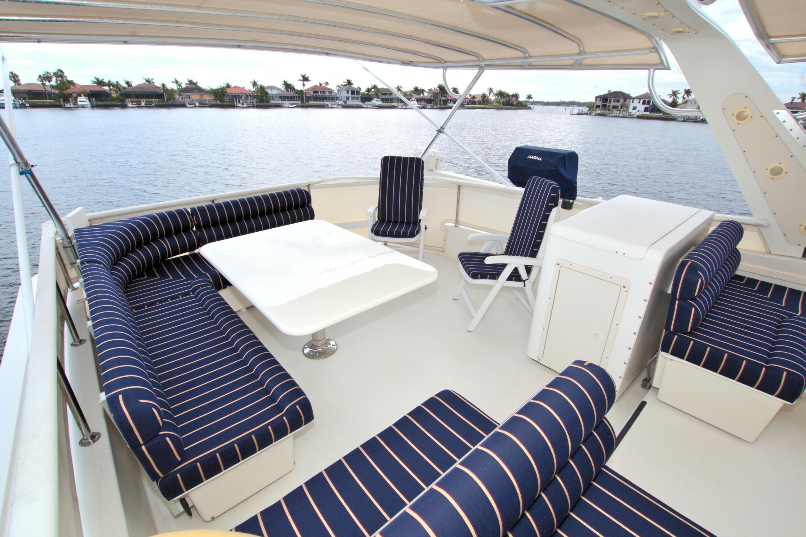 Tollycraft-61 Pilothouse Motor Yacht 1989-Brown FL-US-9206681 | Thumbnail