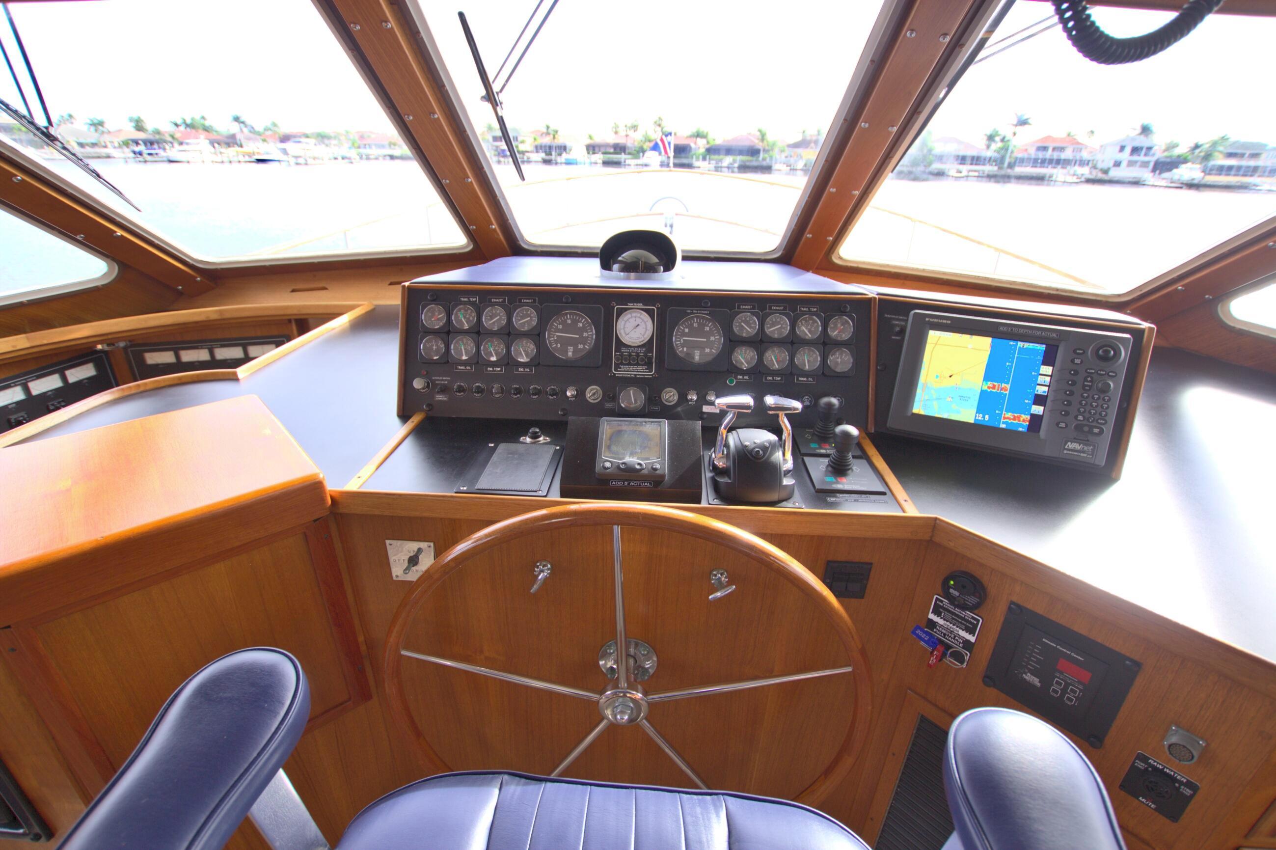 Tollycraft-61 Pilothouse Motor Yacht 1989-Brown FL-US-9206681 | Thumbnail