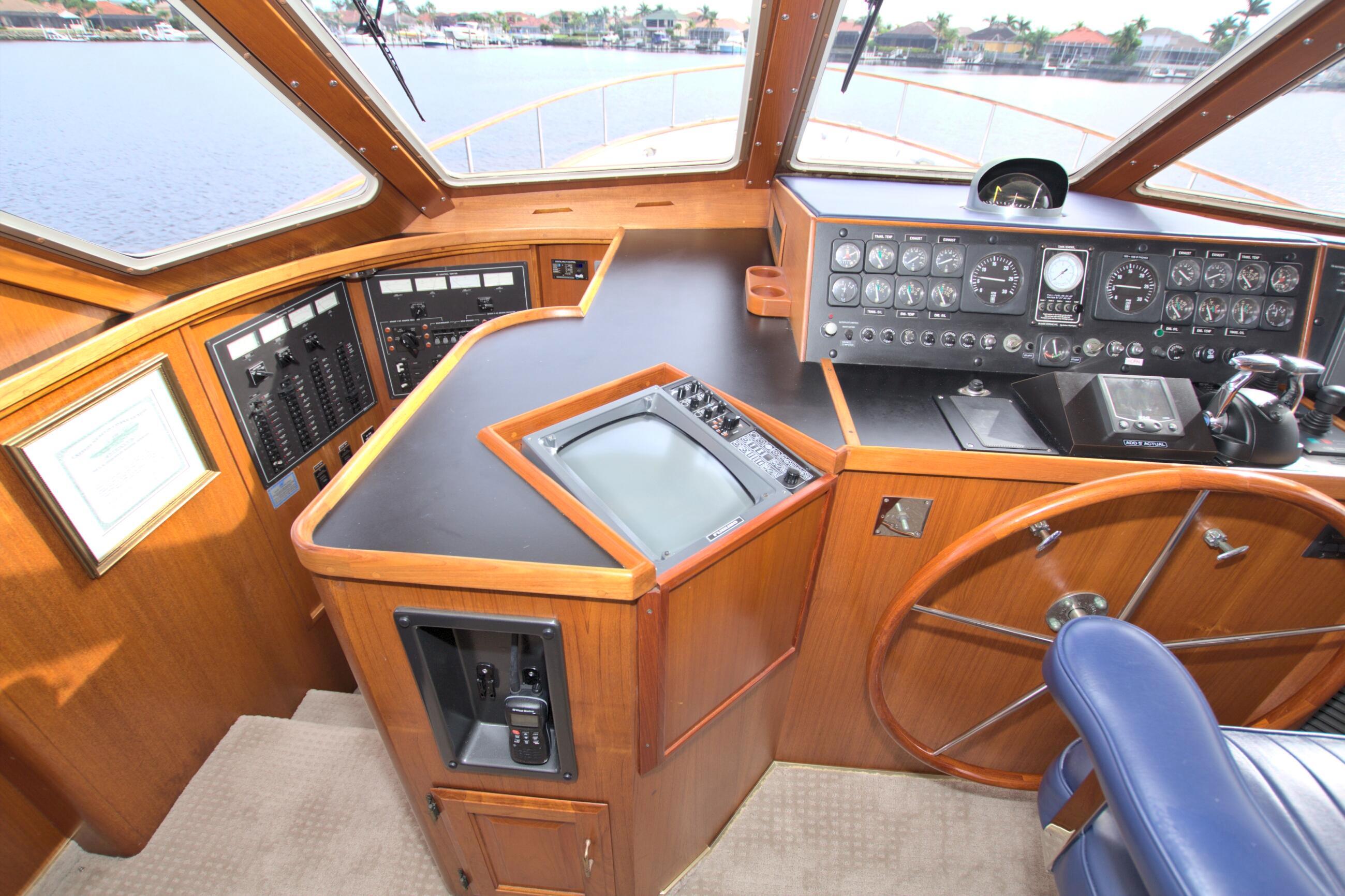 Tollycraft-61 Pilothouse Motor Yacht 1989-Brown FL-US-9206681 | Thumbnail
