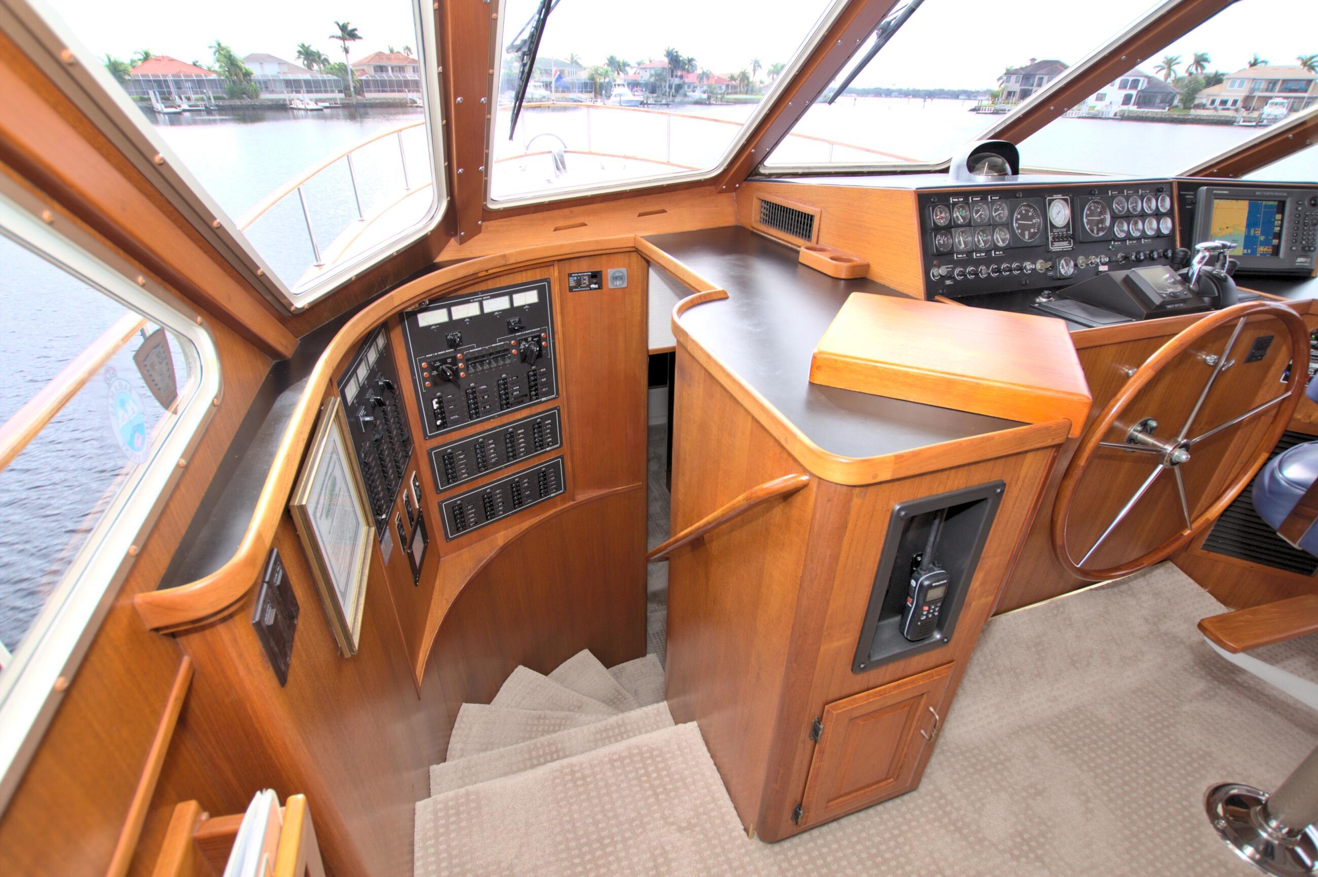 Tollycraft-61 Pilothouse Motor Yacht 1989-Brown FL-US-9206681 | Thumbnail