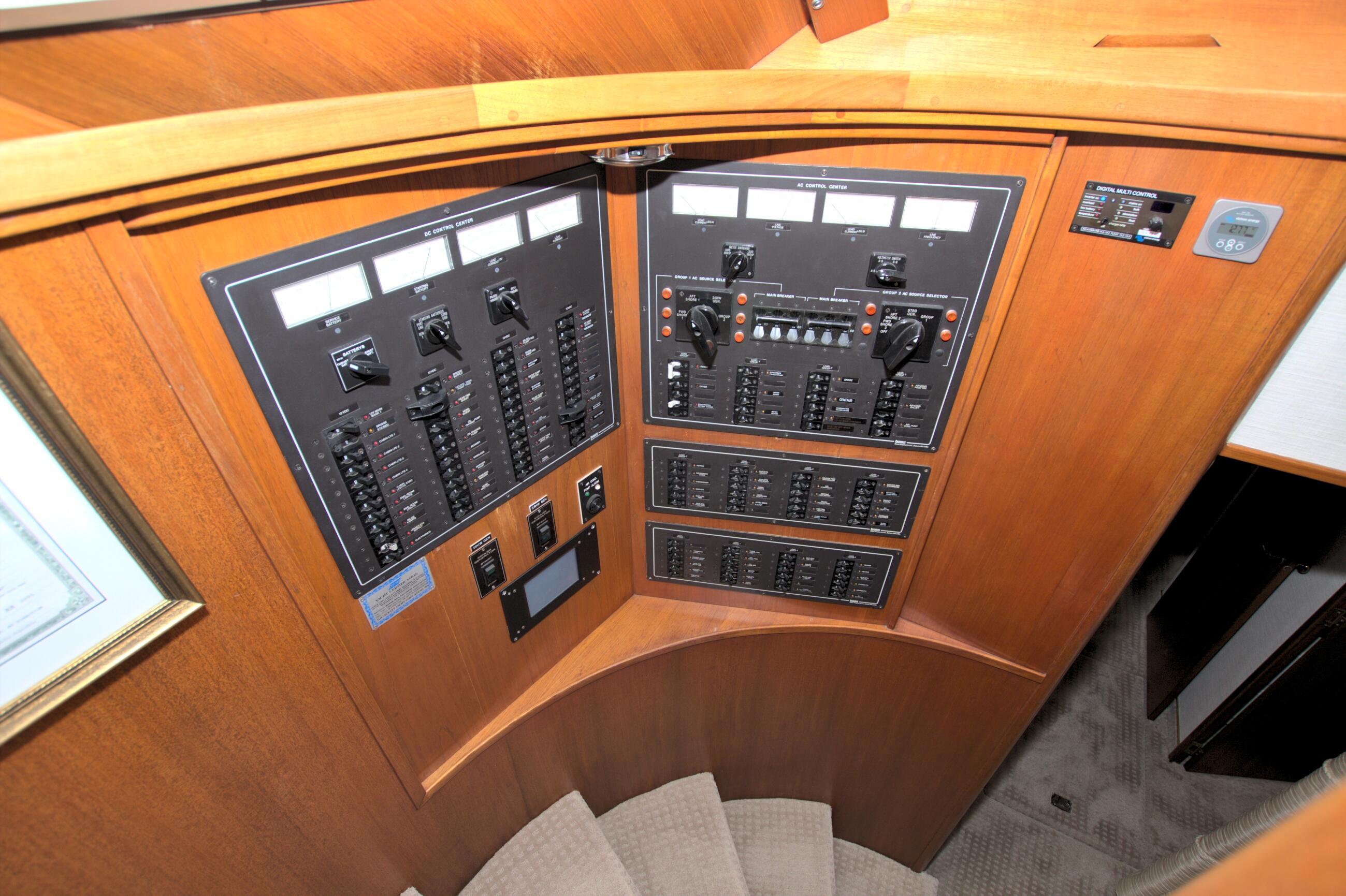 Tollycraft-61 Pilothouse Motor Yacht 1989-Brown FL-US-9206681 | Thumbnail
