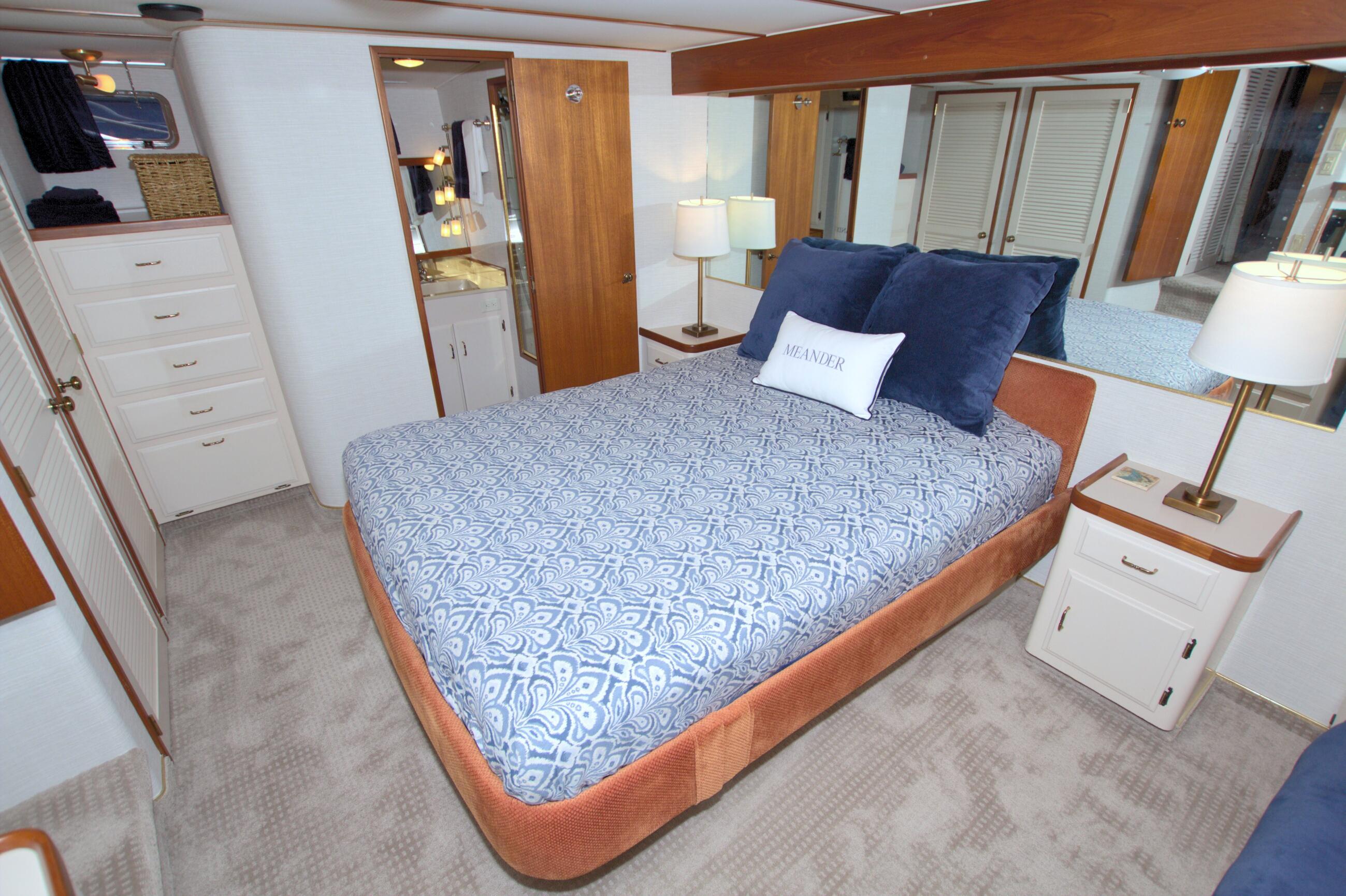 Tollycraft-61 Pilothouse Motor Yacht 1989-Brown FL-US-9206681 | Thumbnail